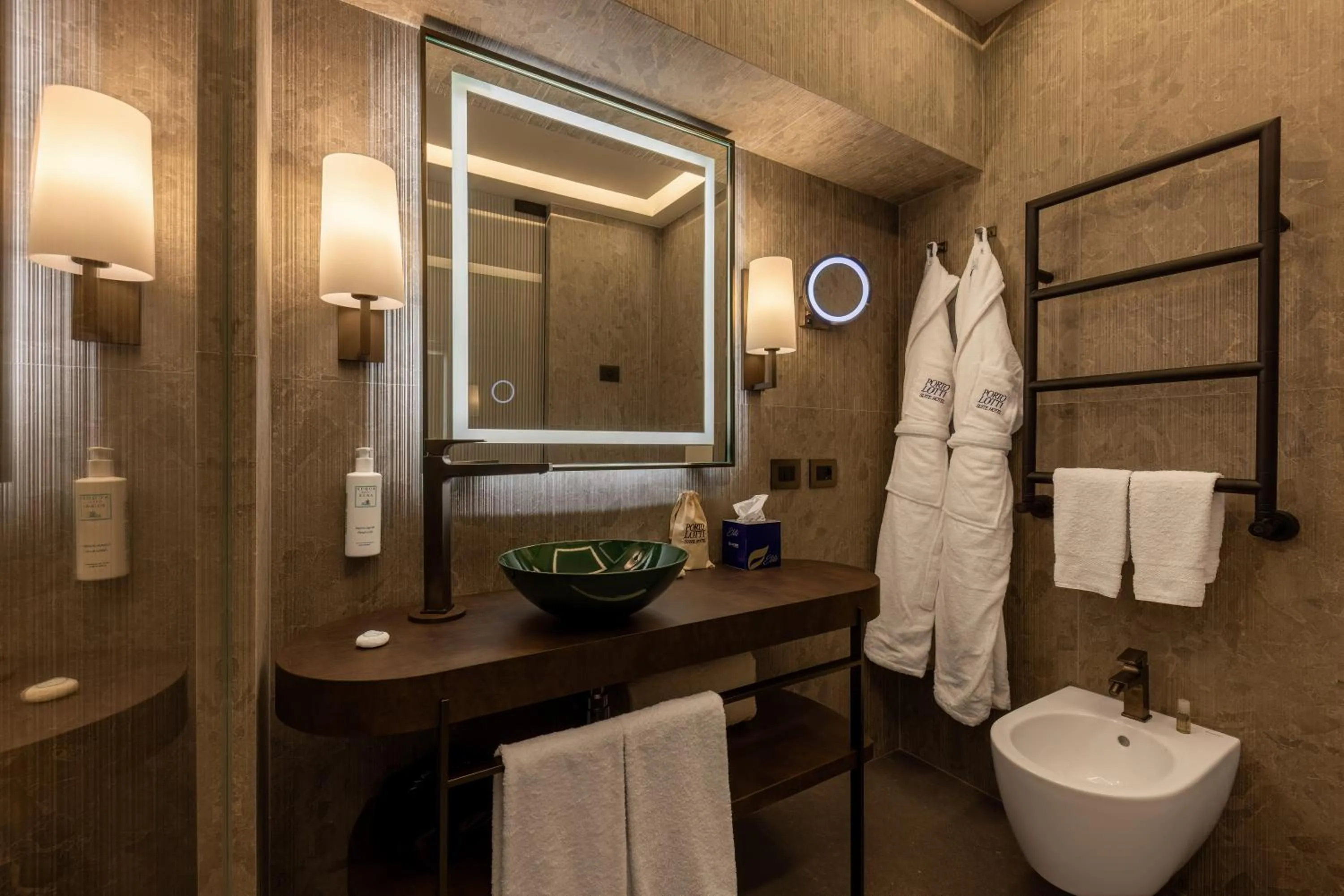 Porto Lotti Suite Hotel