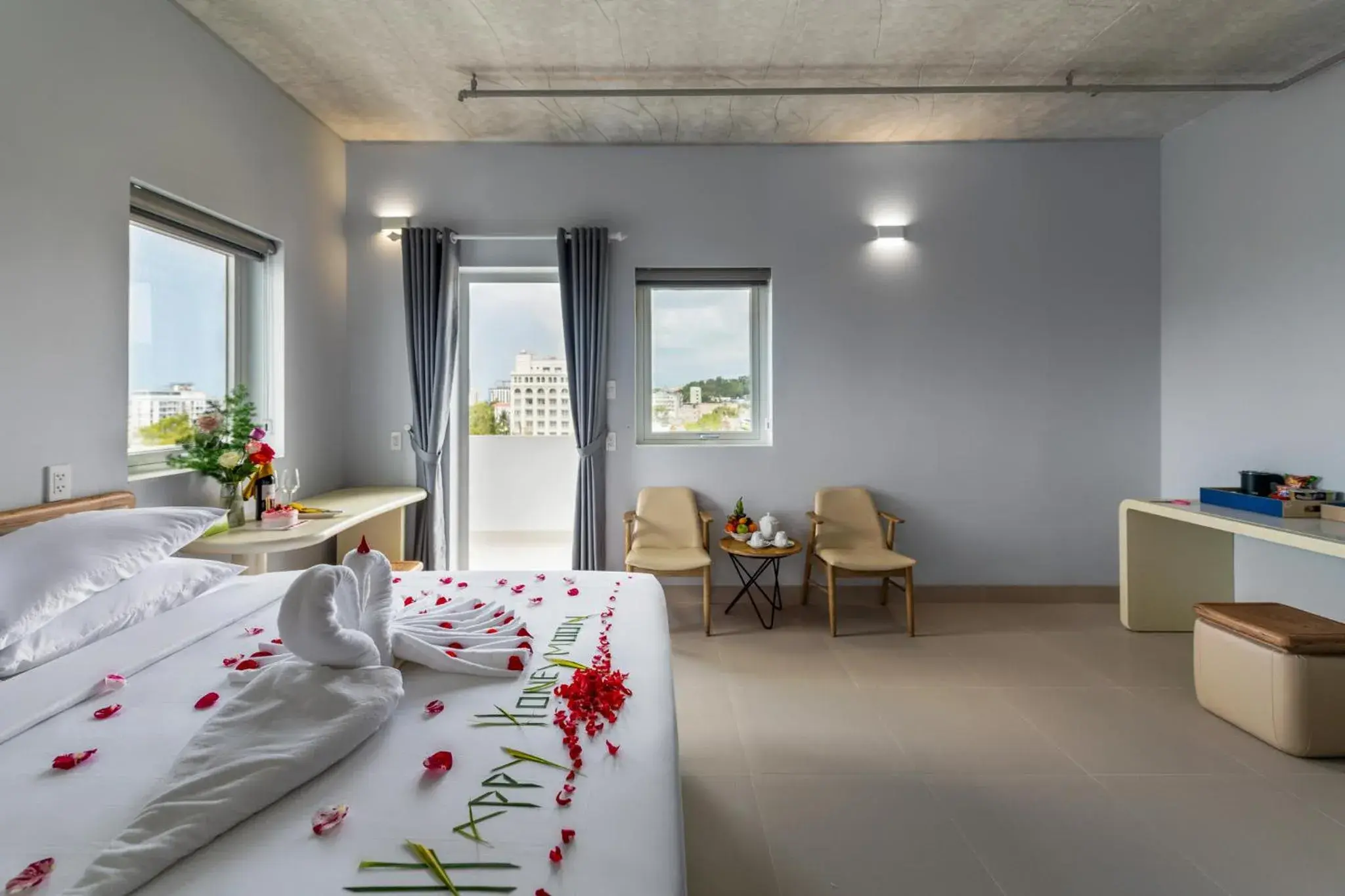 Deluxe Double Room with Balcony in The Up Phu Quoc Deluxe Double Room with Balcony in The Up Phu Quoc