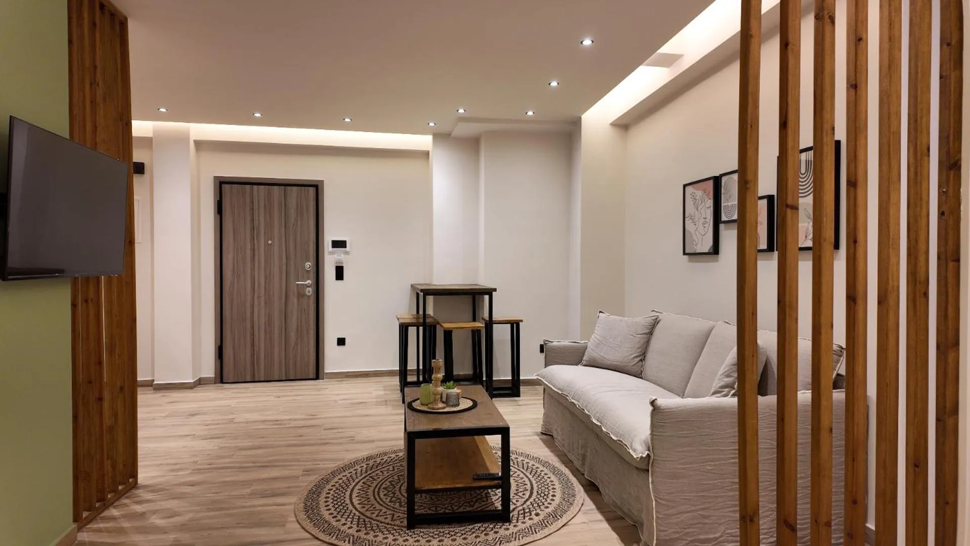 TV and multimedia in Euphoria Apartments Monastiraki