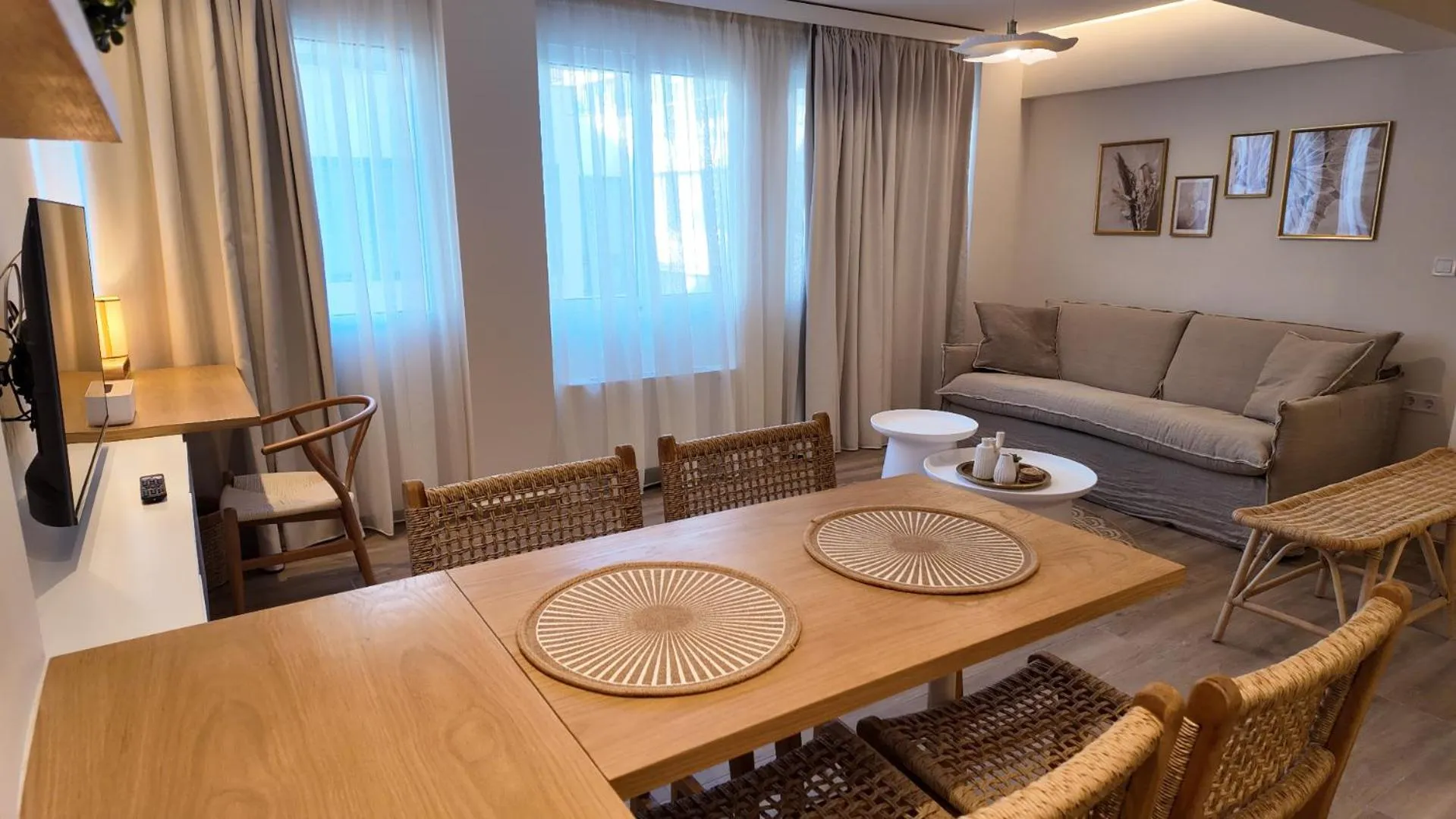 Living room in Euphoria Apartments Monastiraki
