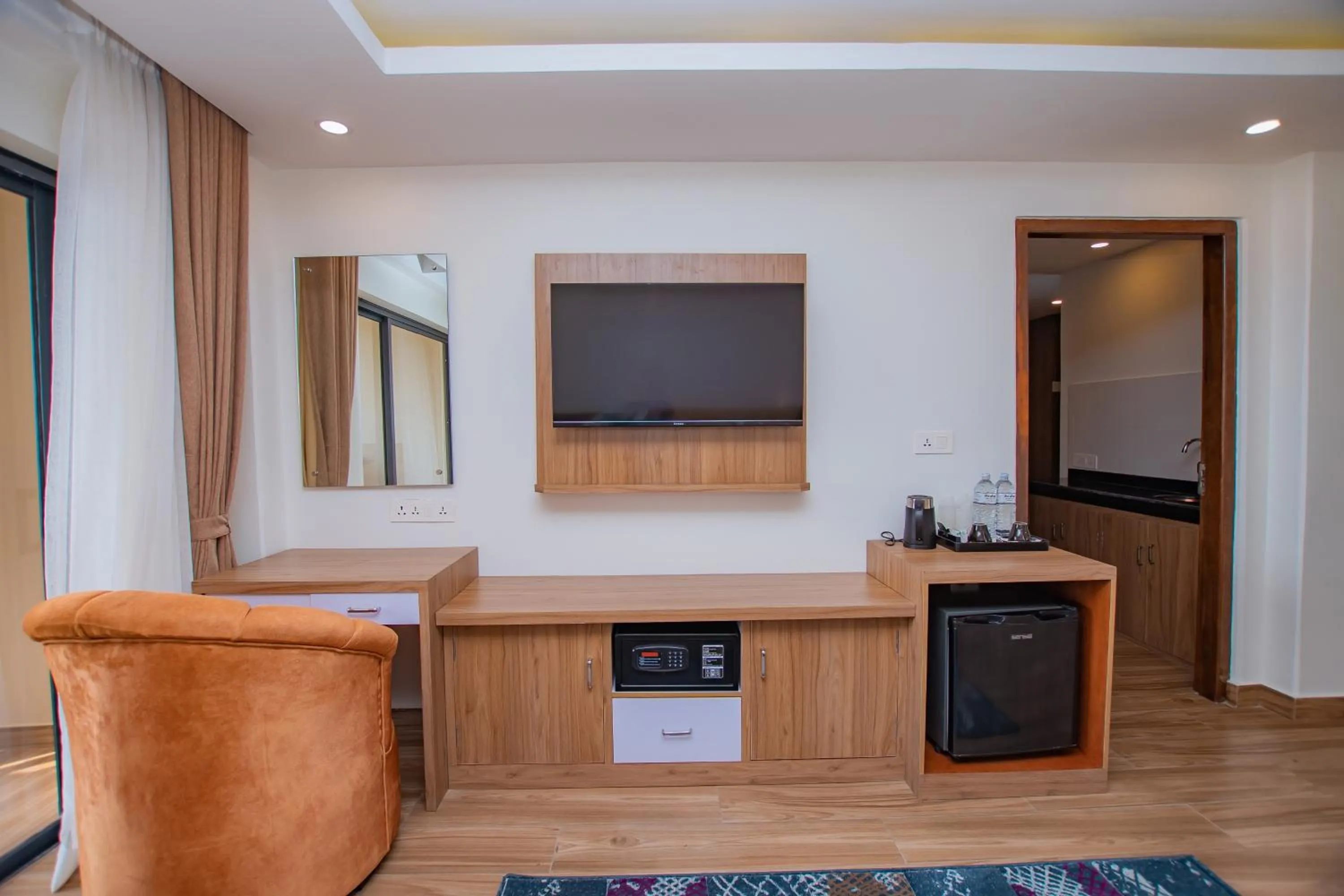 Living room in Hotel Pokhara Village & SPA