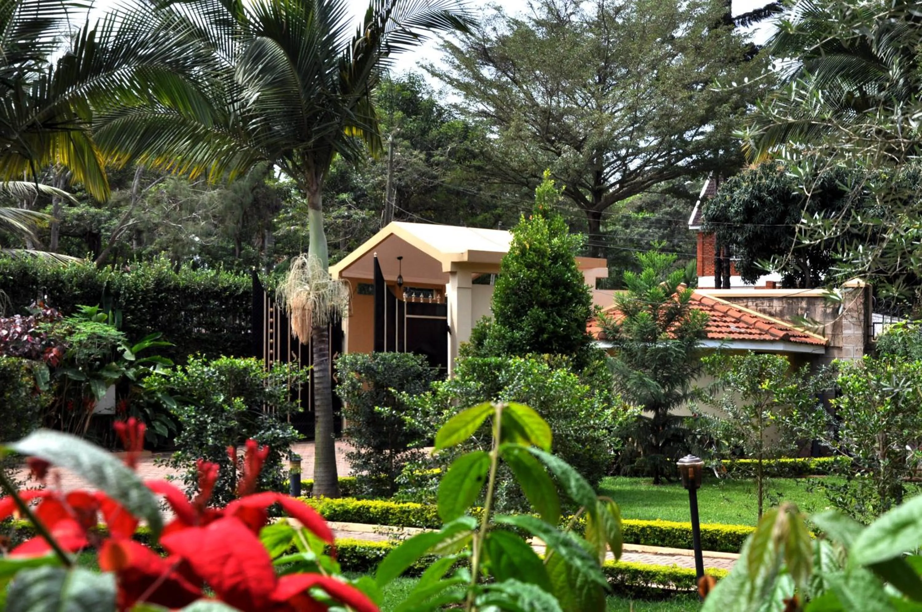 Area and facilities in Olive Gardens Hotel Kampala
