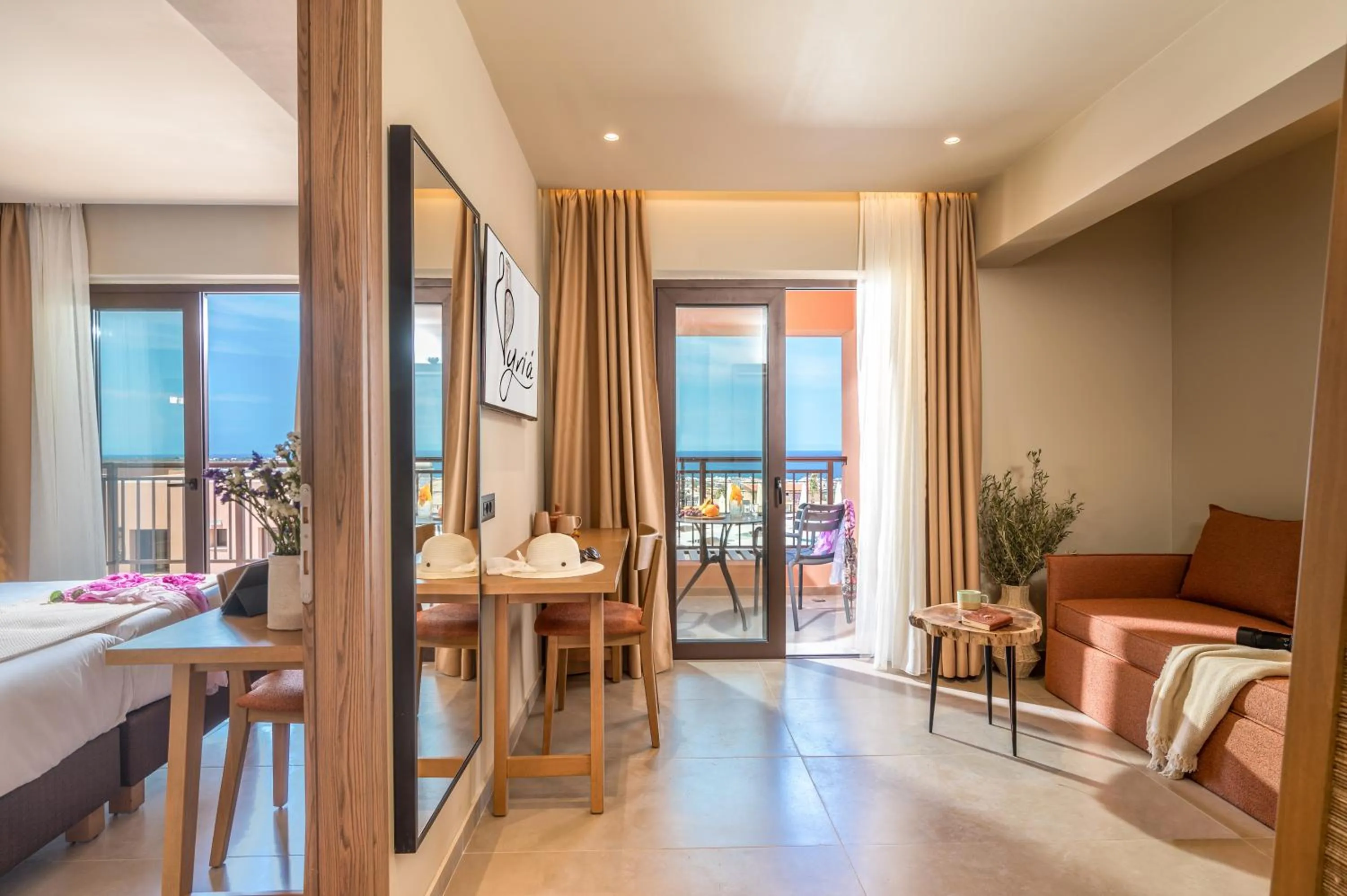 Photo of the whole room, Bed in Hotel Pyriá