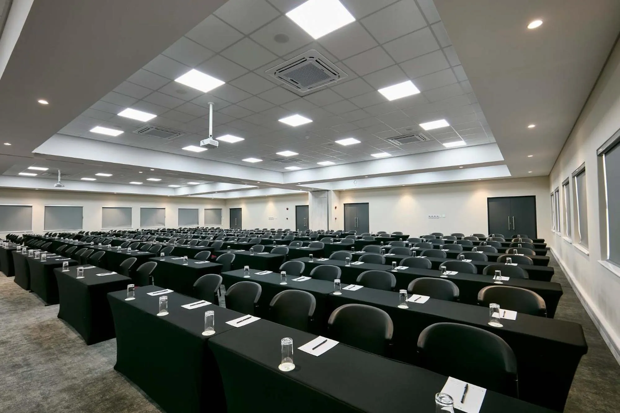 Meeting/conference room in Oasis Motel