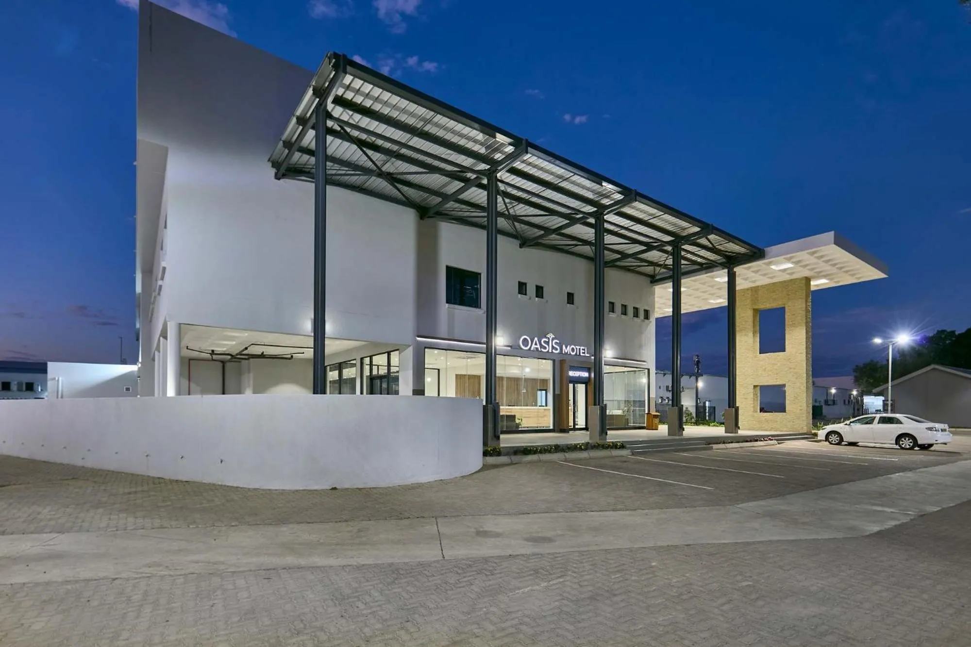 Property building in Oasis Motel