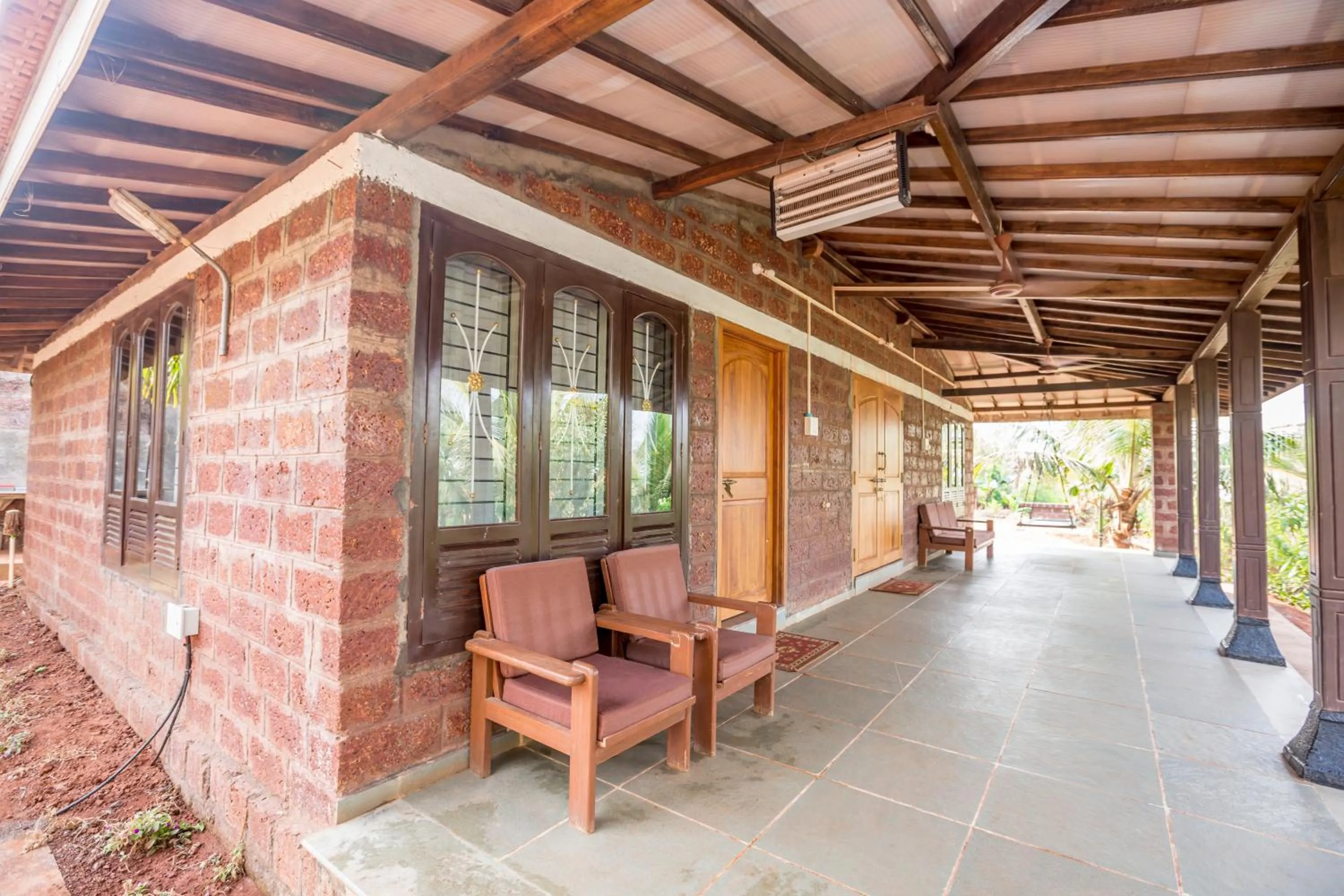 Facade/entrance in Beachfront Villas