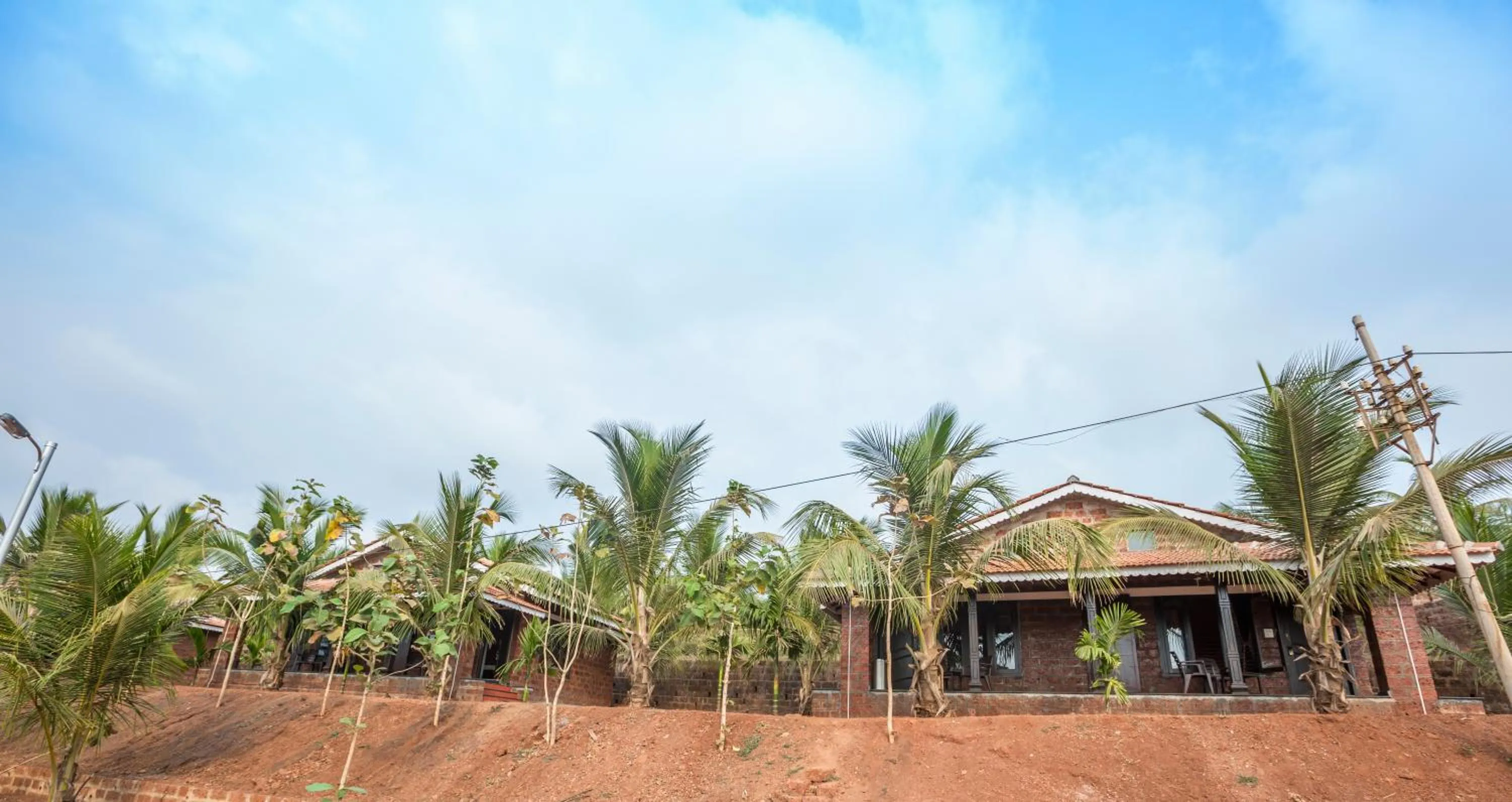 Facade/entrance in Beachfront Villas