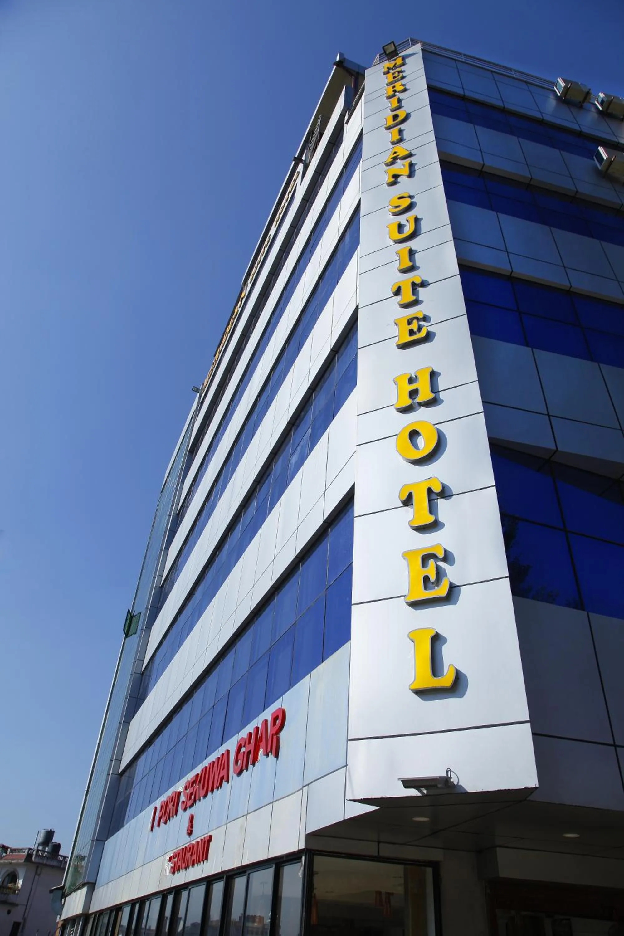 Facade/entrance in Hotel Meridian Suite