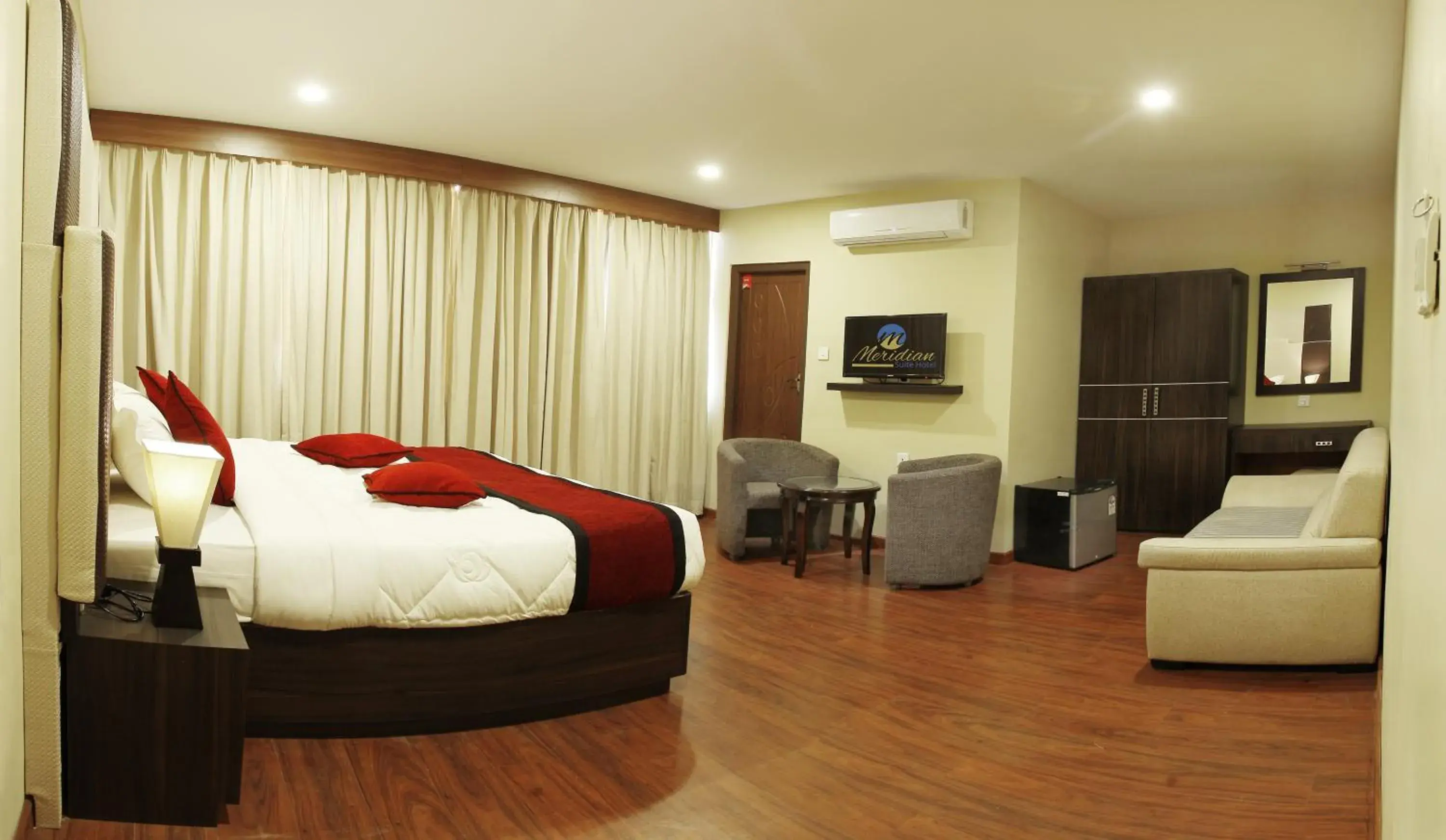 Deluxe Suite - single occupancy in Hotel Meridian Suite Deluxe Suite - single occupancy in Hotel Meridian Suite