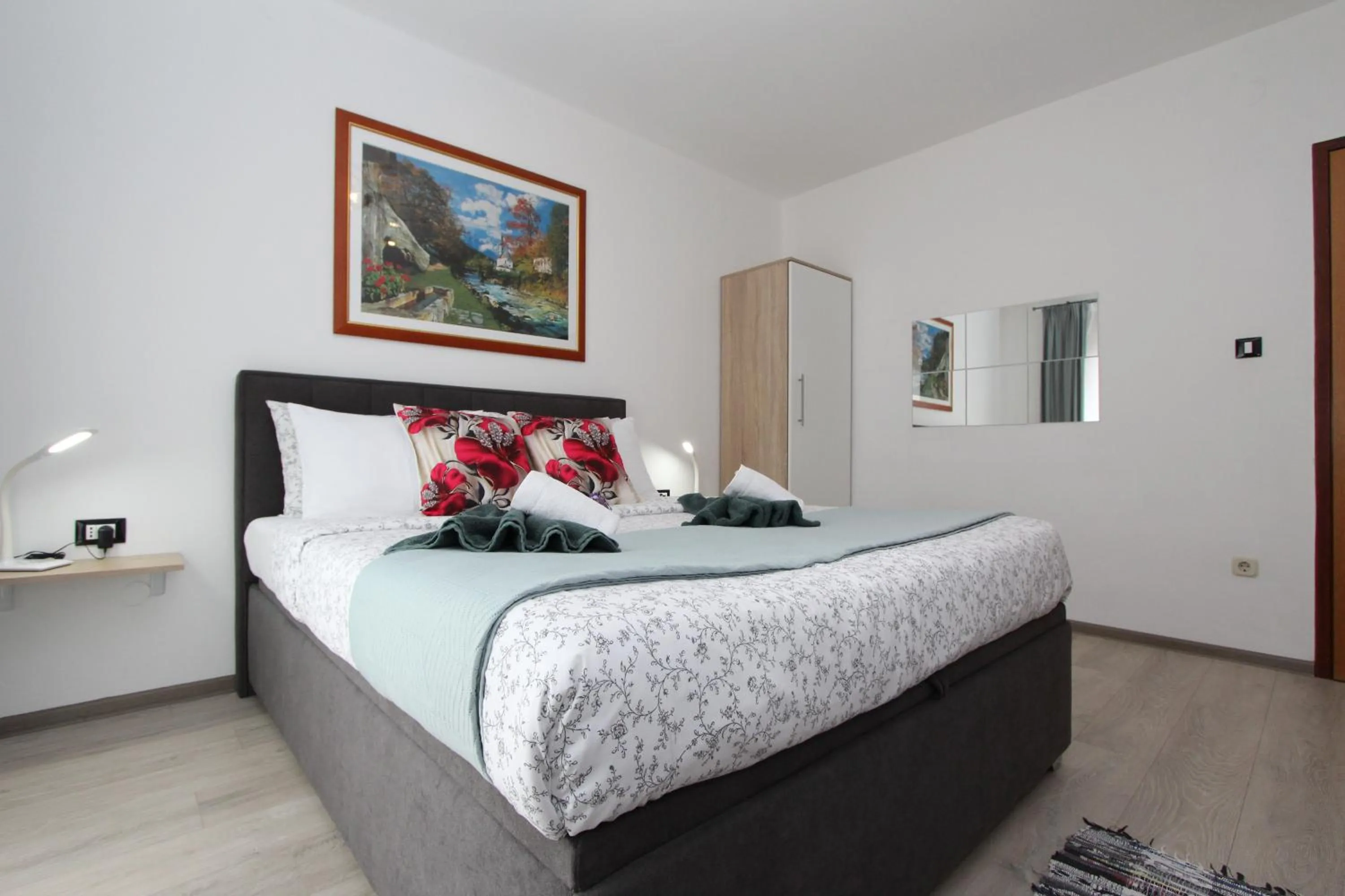 Bedroom, Bed in Rooms and Apartment Matosevic