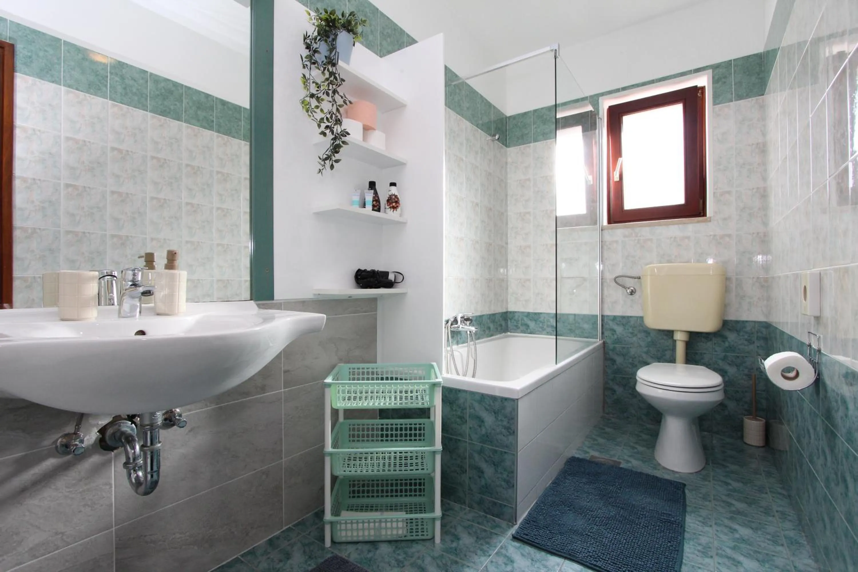 Bathroom in Rooms and Apartment Matosevic