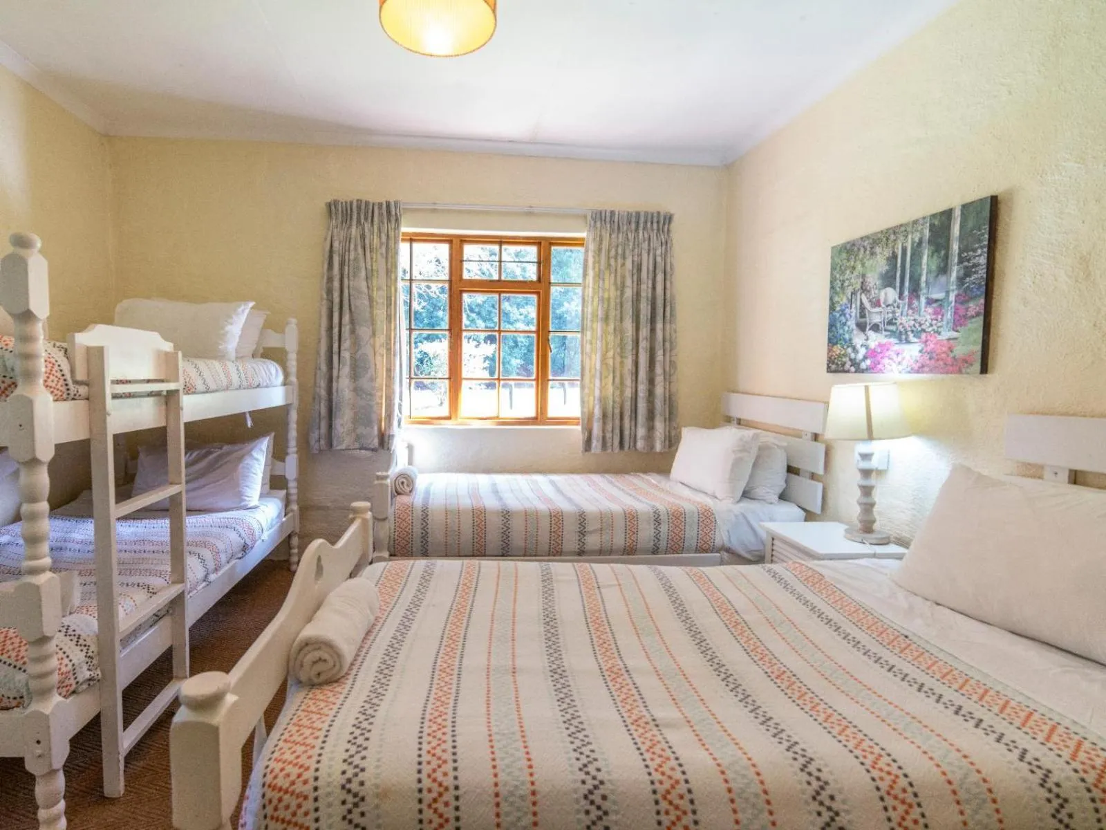 Photo of the whole room, Bed in Lake Naverone Holiday Cottages