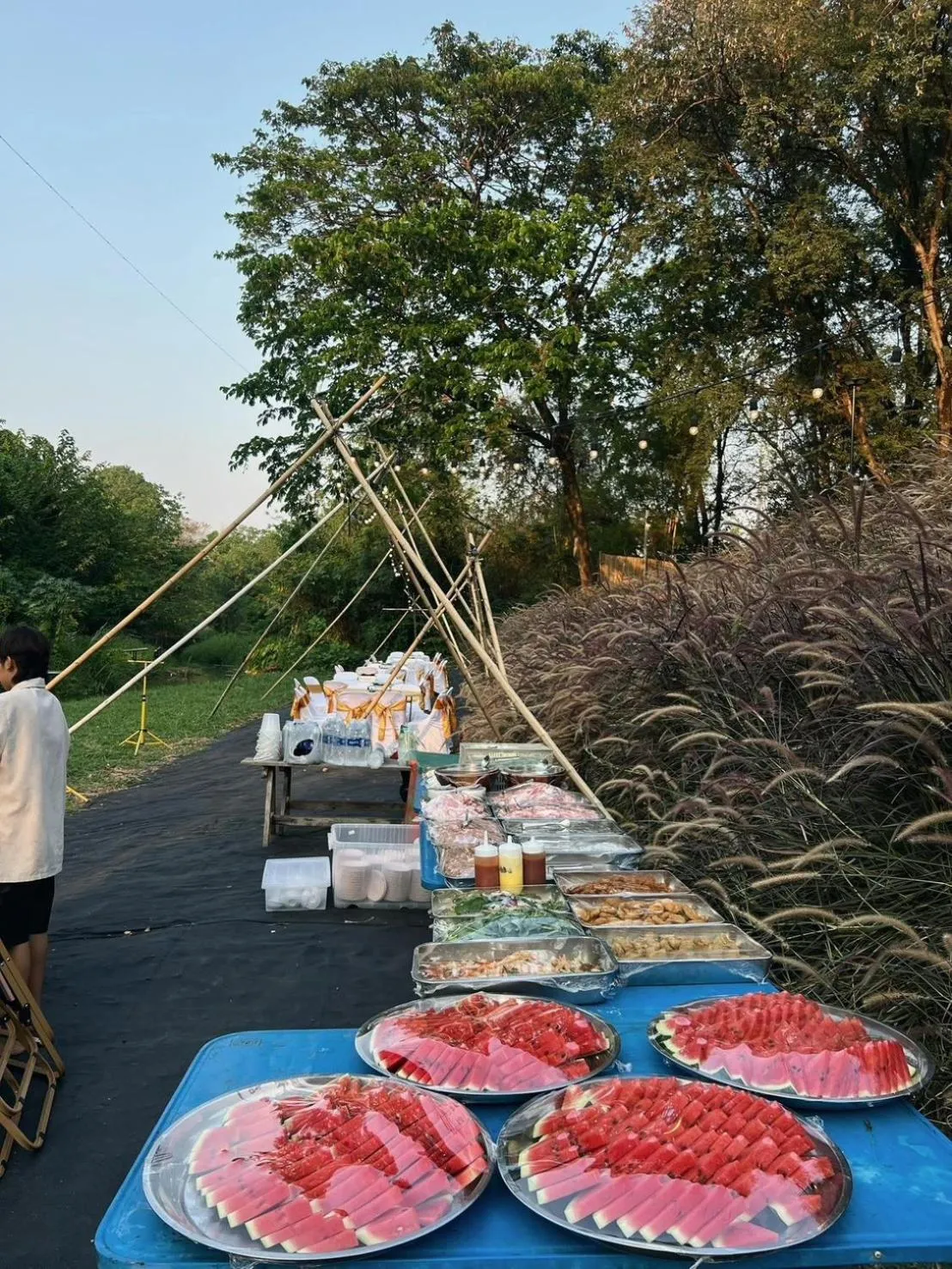 Food and drinks in Baan Rai Santisuk