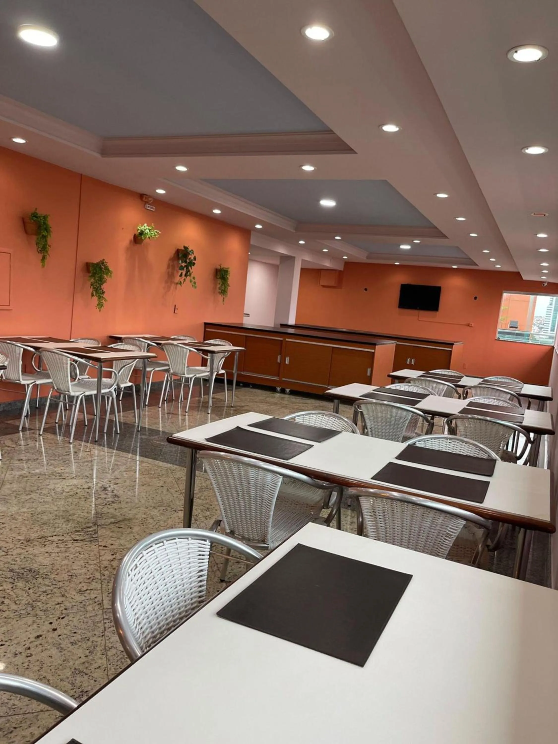 Breakfast in Abbas Hotel