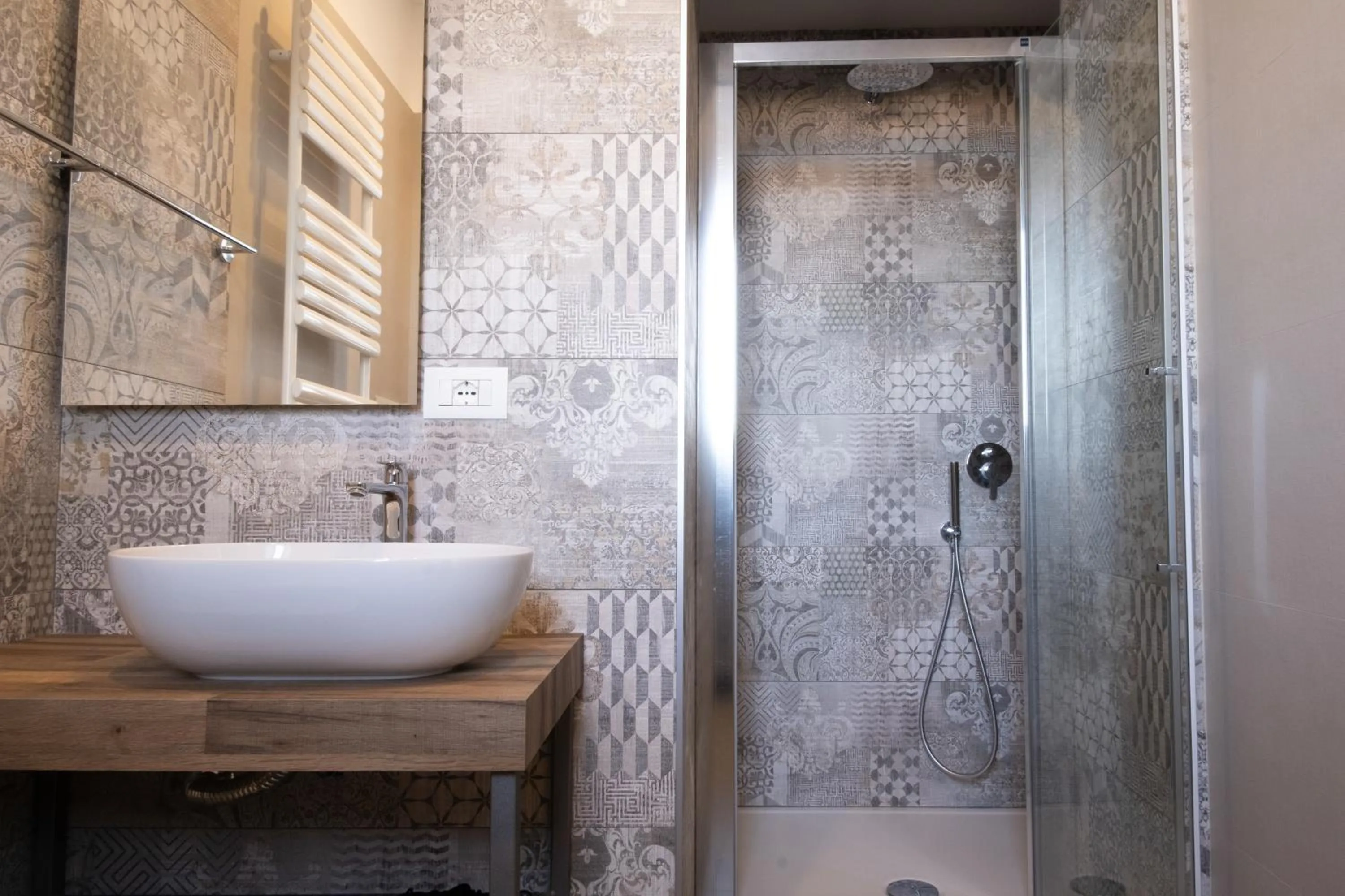 Shower in Palazzo Adele Rooms & Apartments