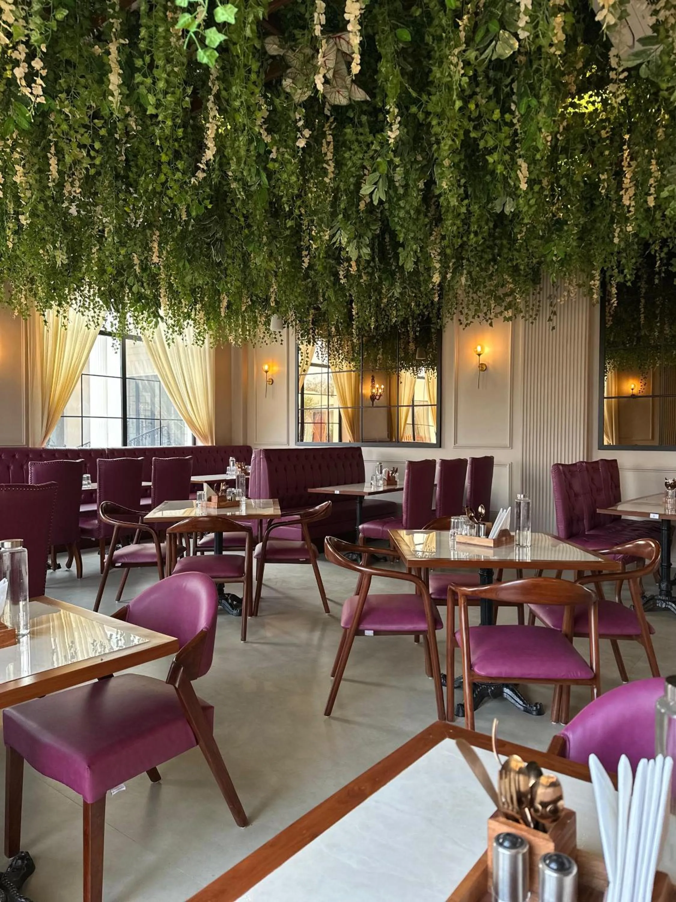 Restaurant/places to eat in La Nature Hotels & Resorts