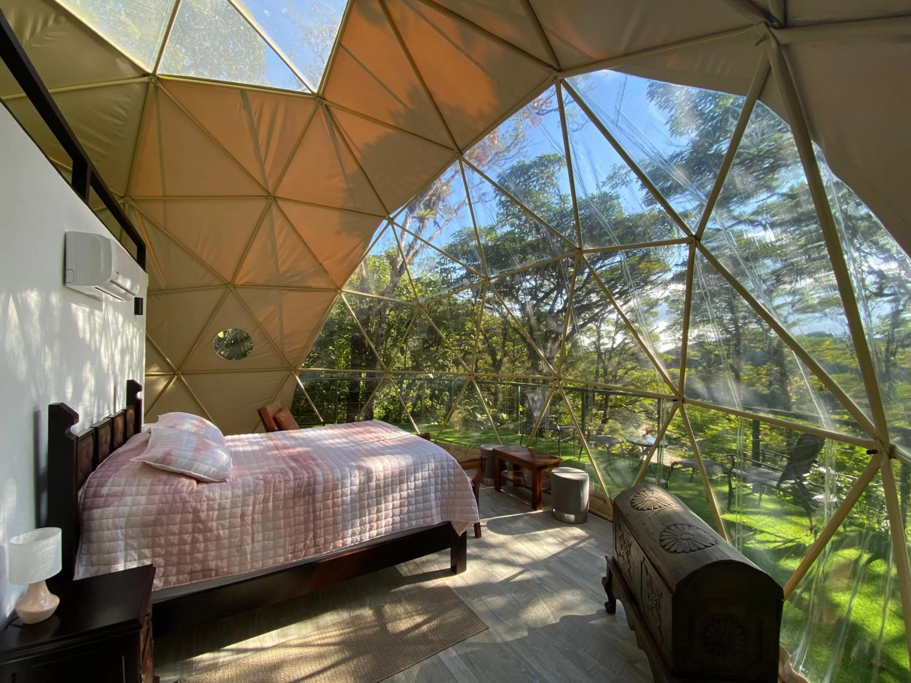 Balcony/Terrace, Bed in Way To Heaven Glamping
