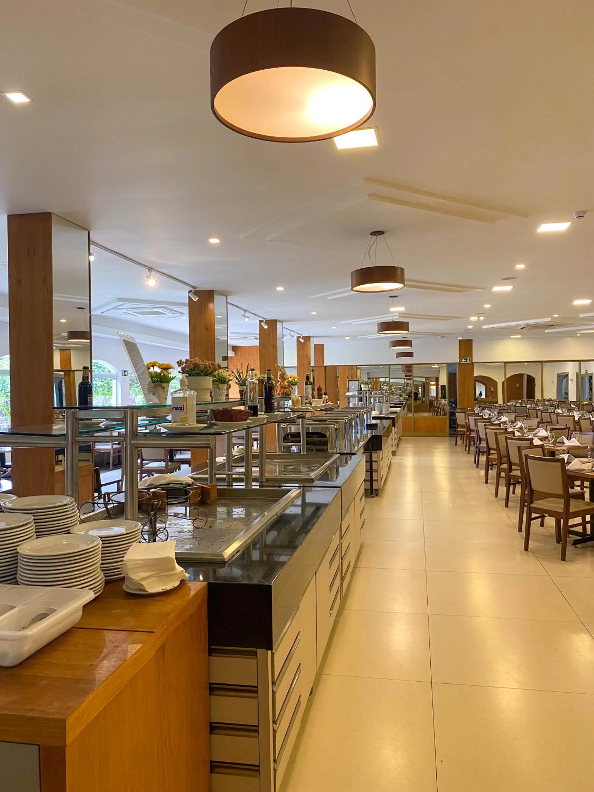 Restaurant/places to eat in Grand Carimã Resort & Convention Center