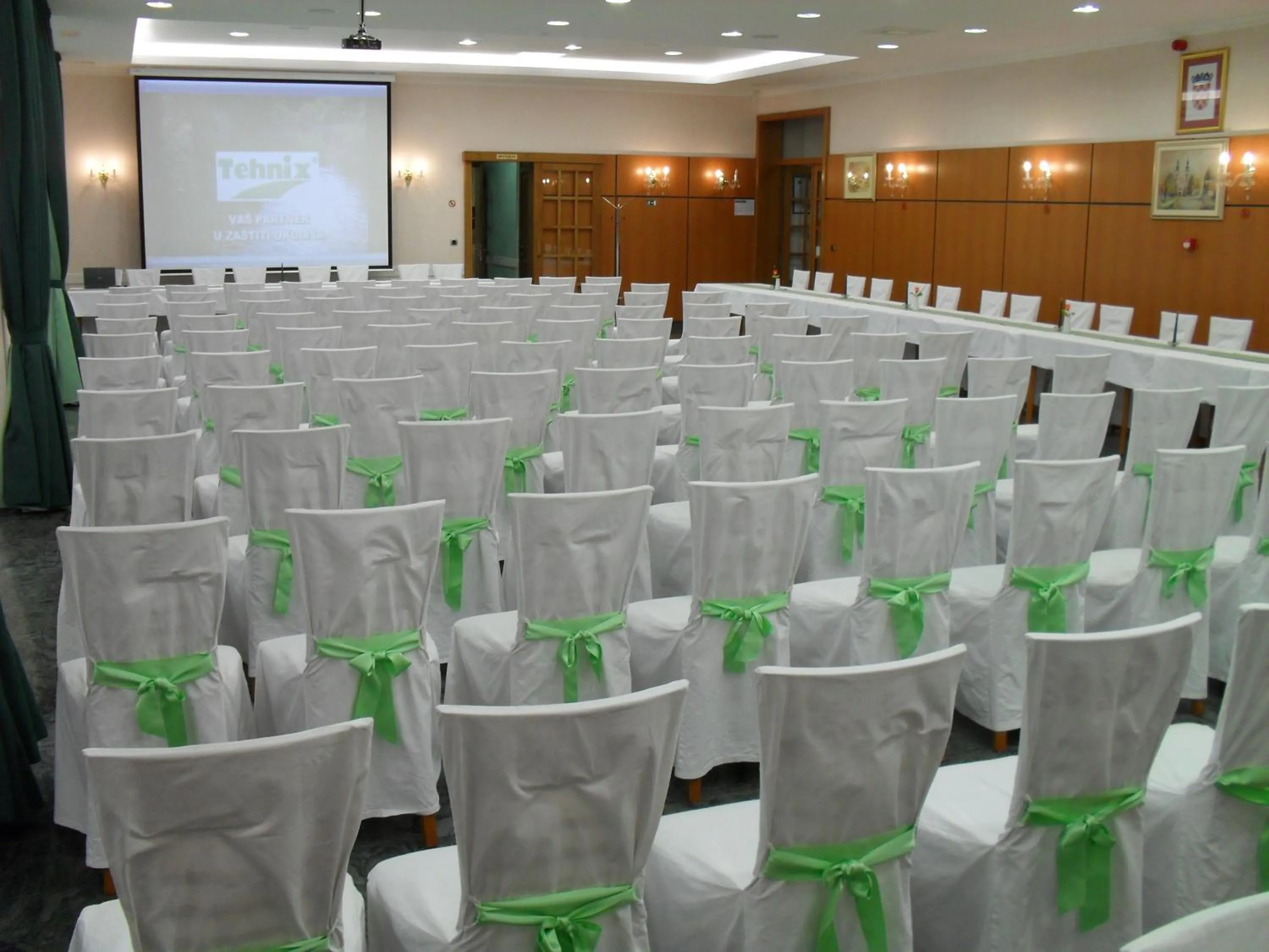 Business facilities in Hotel Kralj