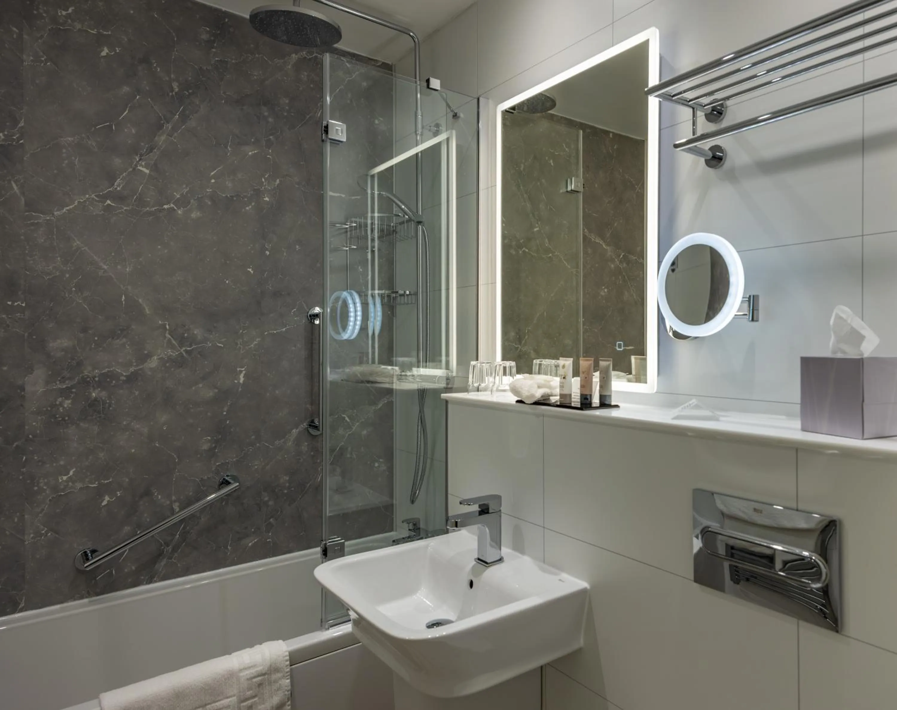 Langstone Cliff Hotel