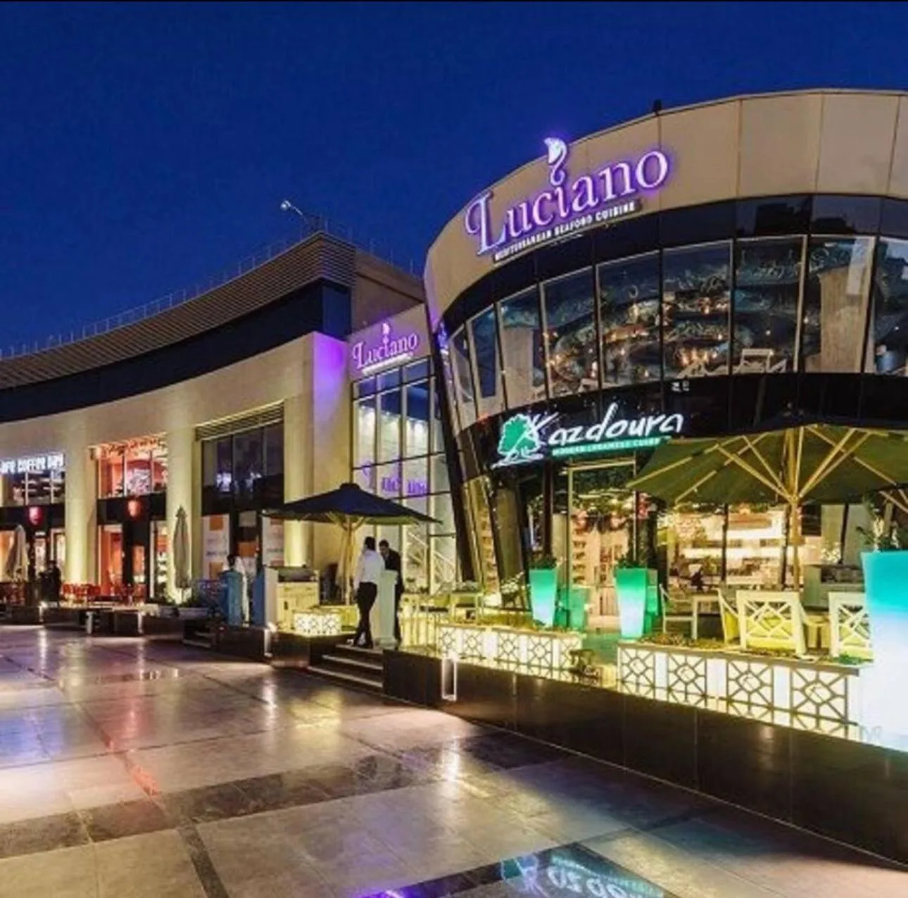 Evening entertainment in Elite Boutique Hotel