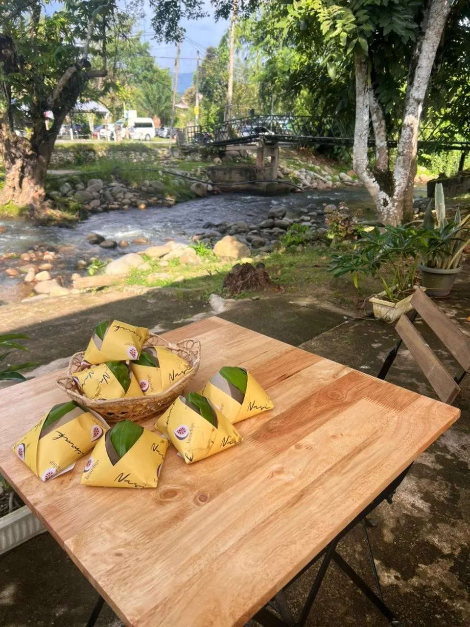 Restaurant/places to eat in Al Sakinah Resort