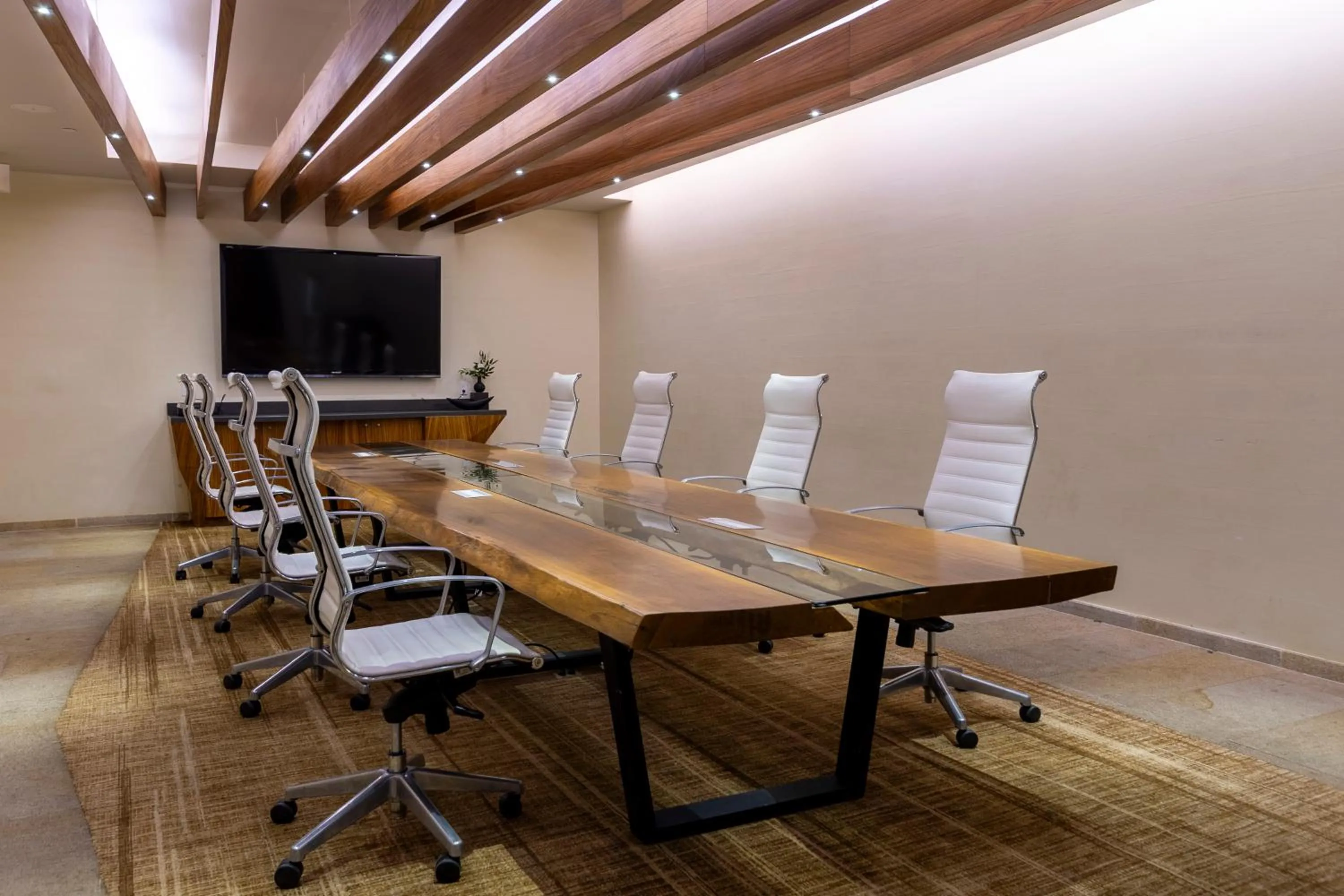 Meeting/conference room in Devossion By Live Aqua Playa del Carmen All Inclusive - Adults Only