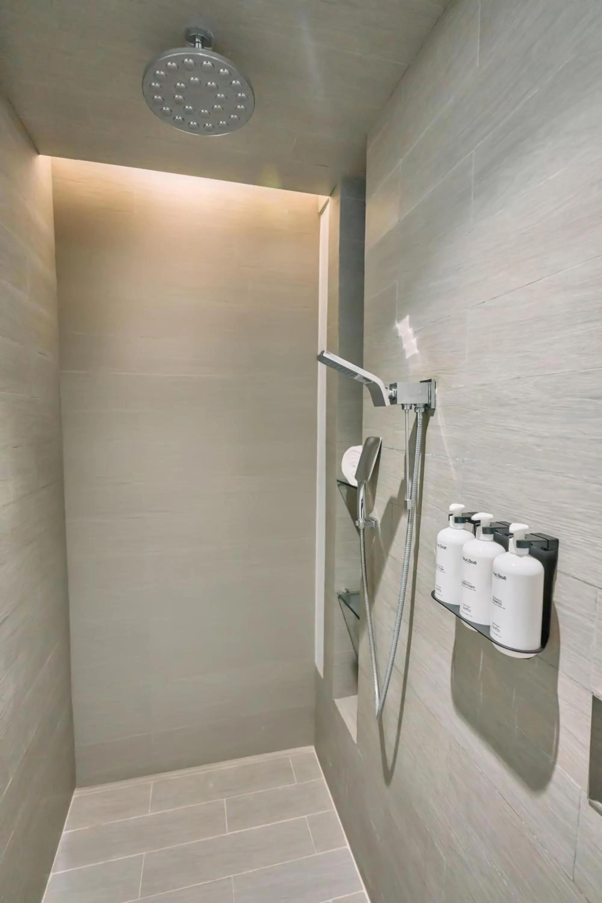 Shower in Devossion By Live Aqua Playa del Carmen All Inclusive - Adults Only