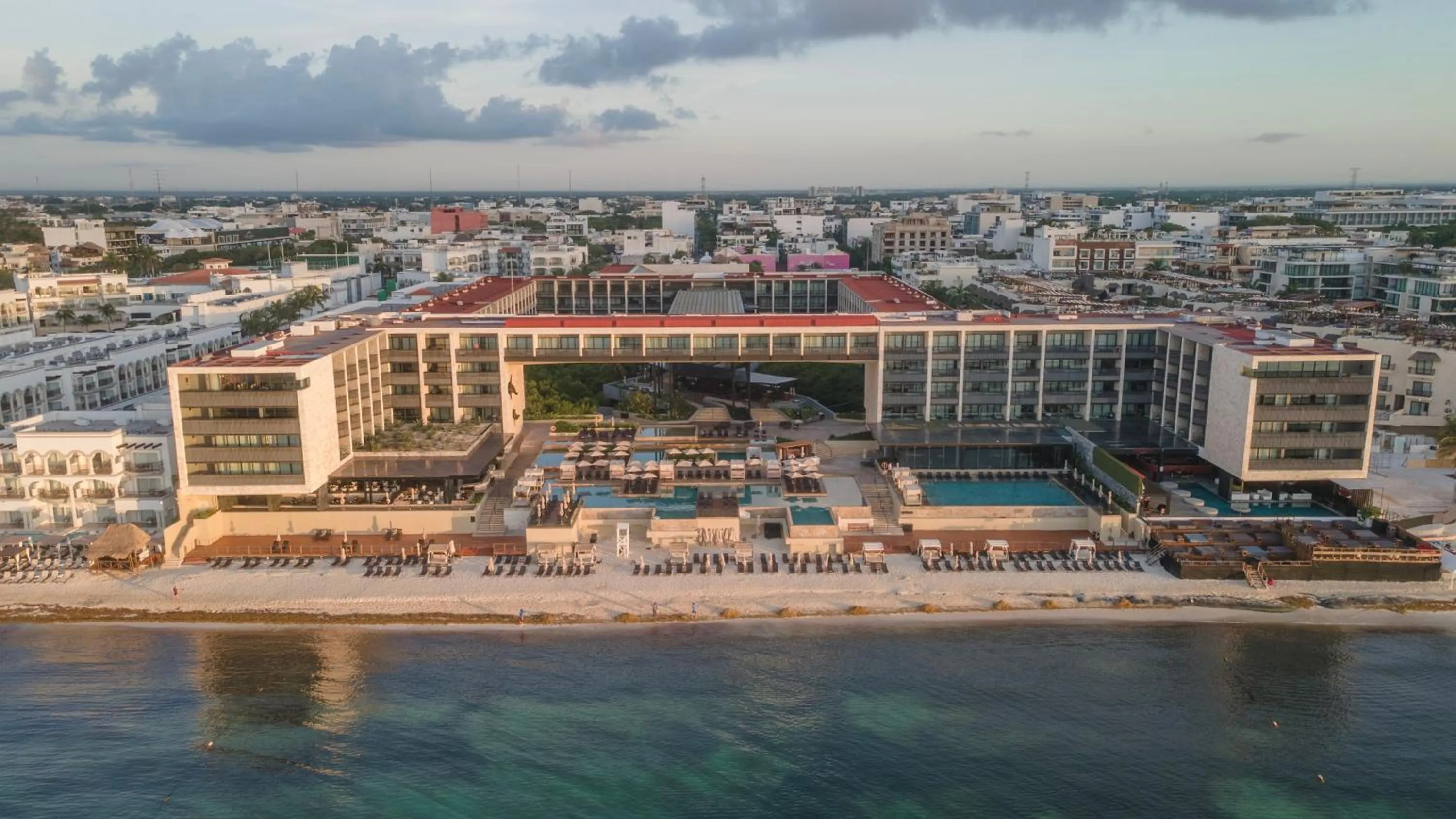 Property building in Devossion By Live Aqua Playa del Carmen All Inclusive - Adults Only