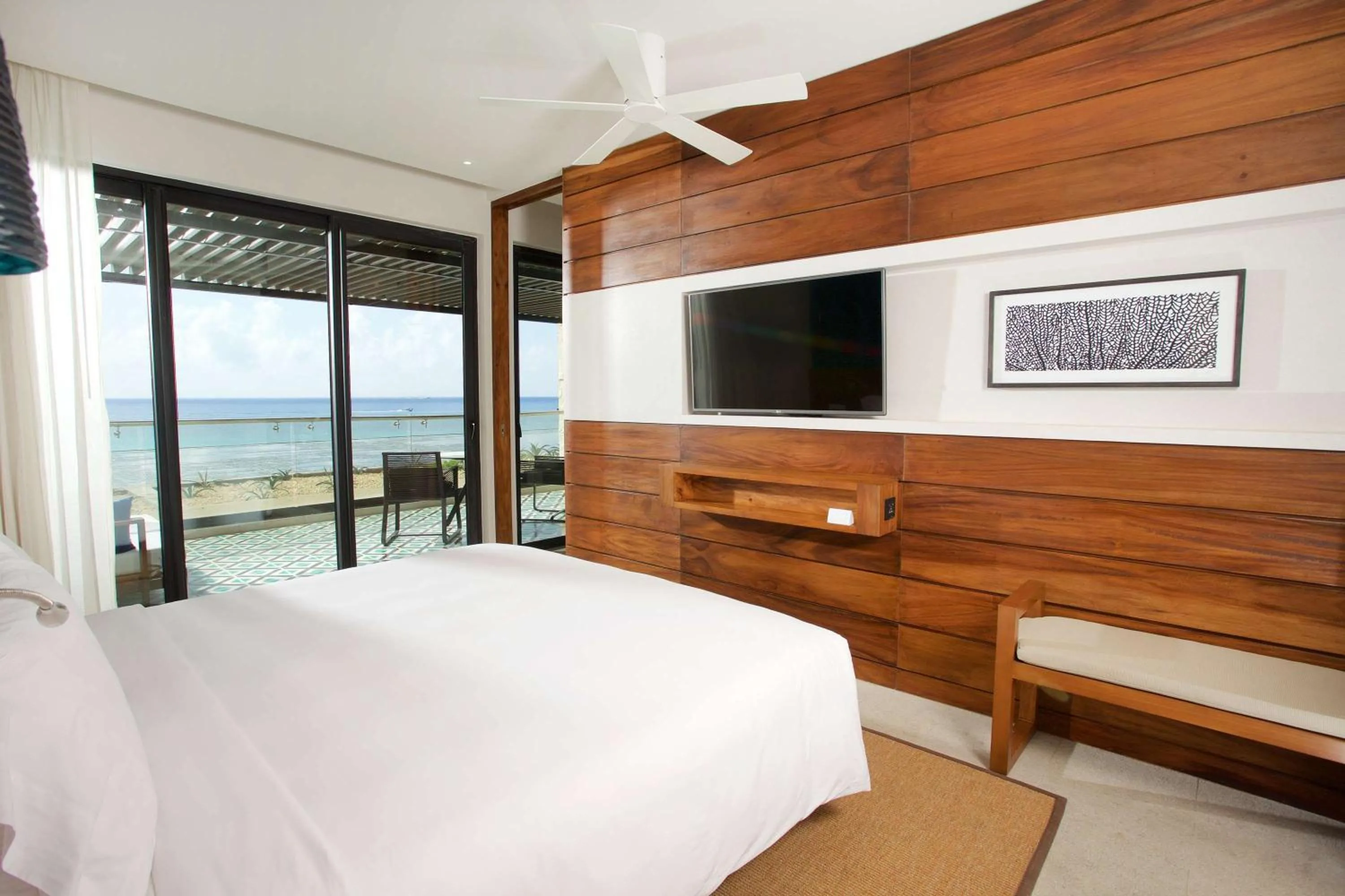 Bedroom, Bed in Grand Hyatt Playa del Carmen Resort