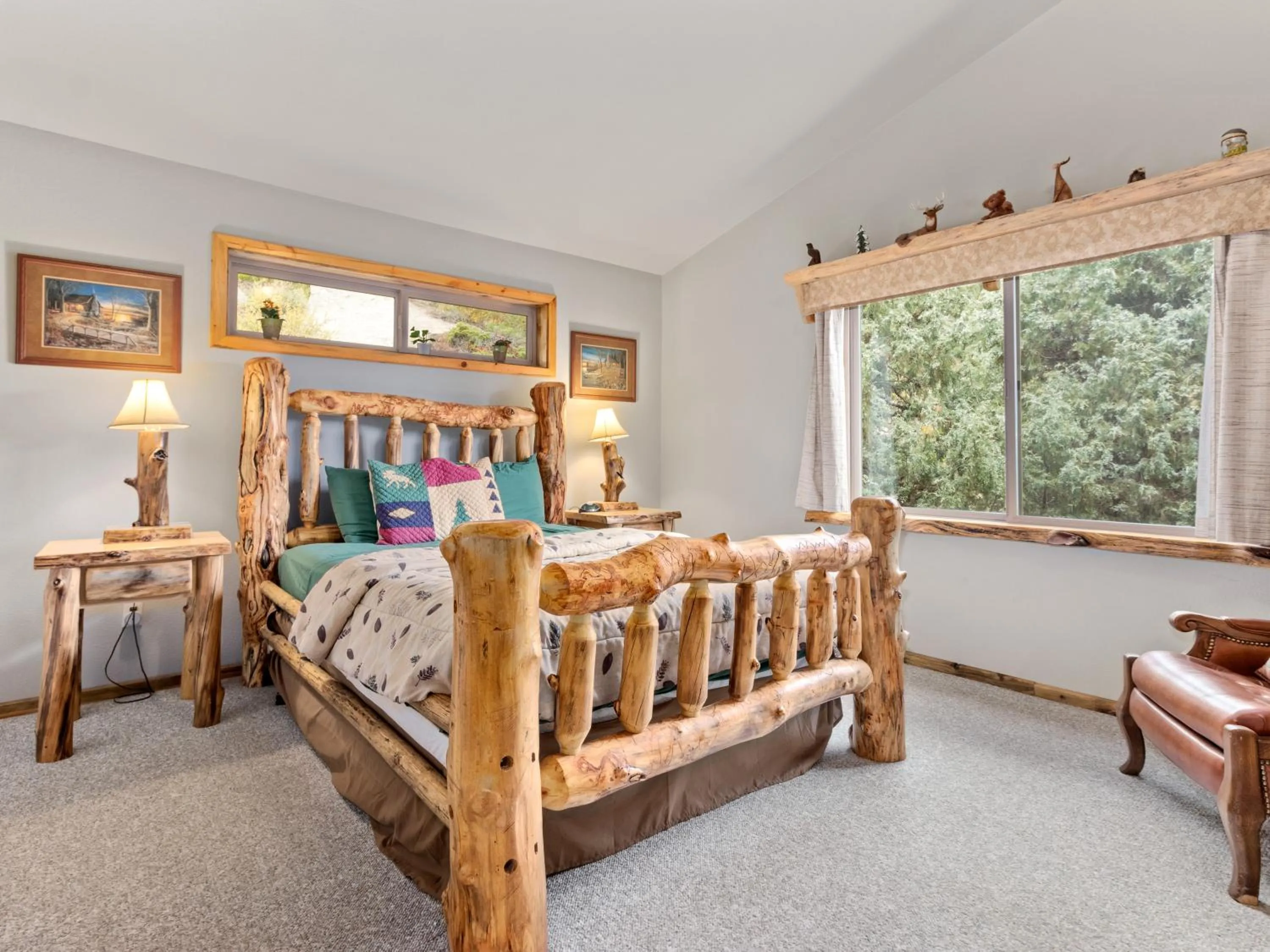 Bed in Pine Haven Resort