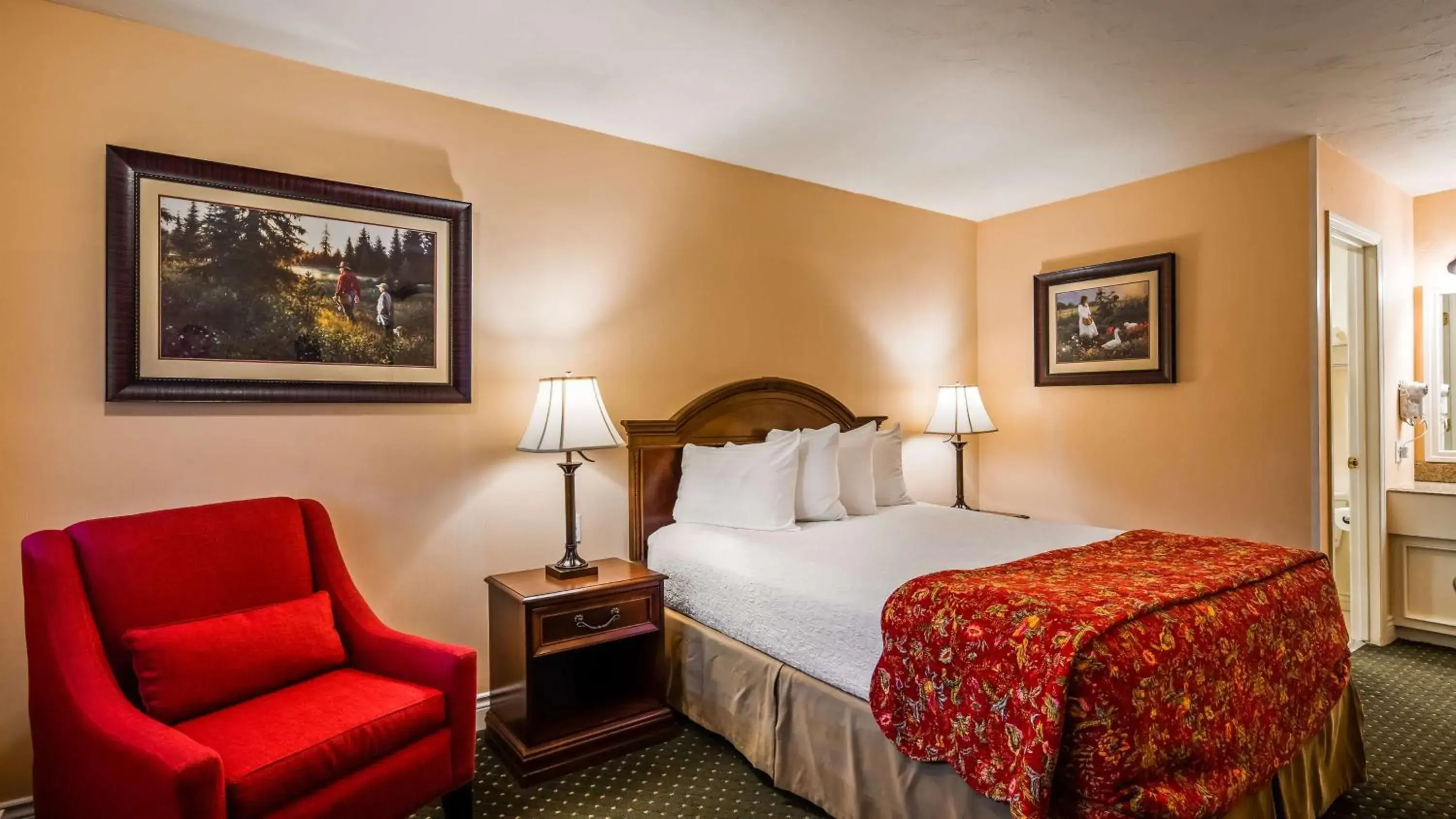 Queen Room - Hearing Accessible - Non-smoking in Best Western Country Lane Inn Queen Room - Hearing Accessible - Non-smoking in Best Western Country Lane Inn