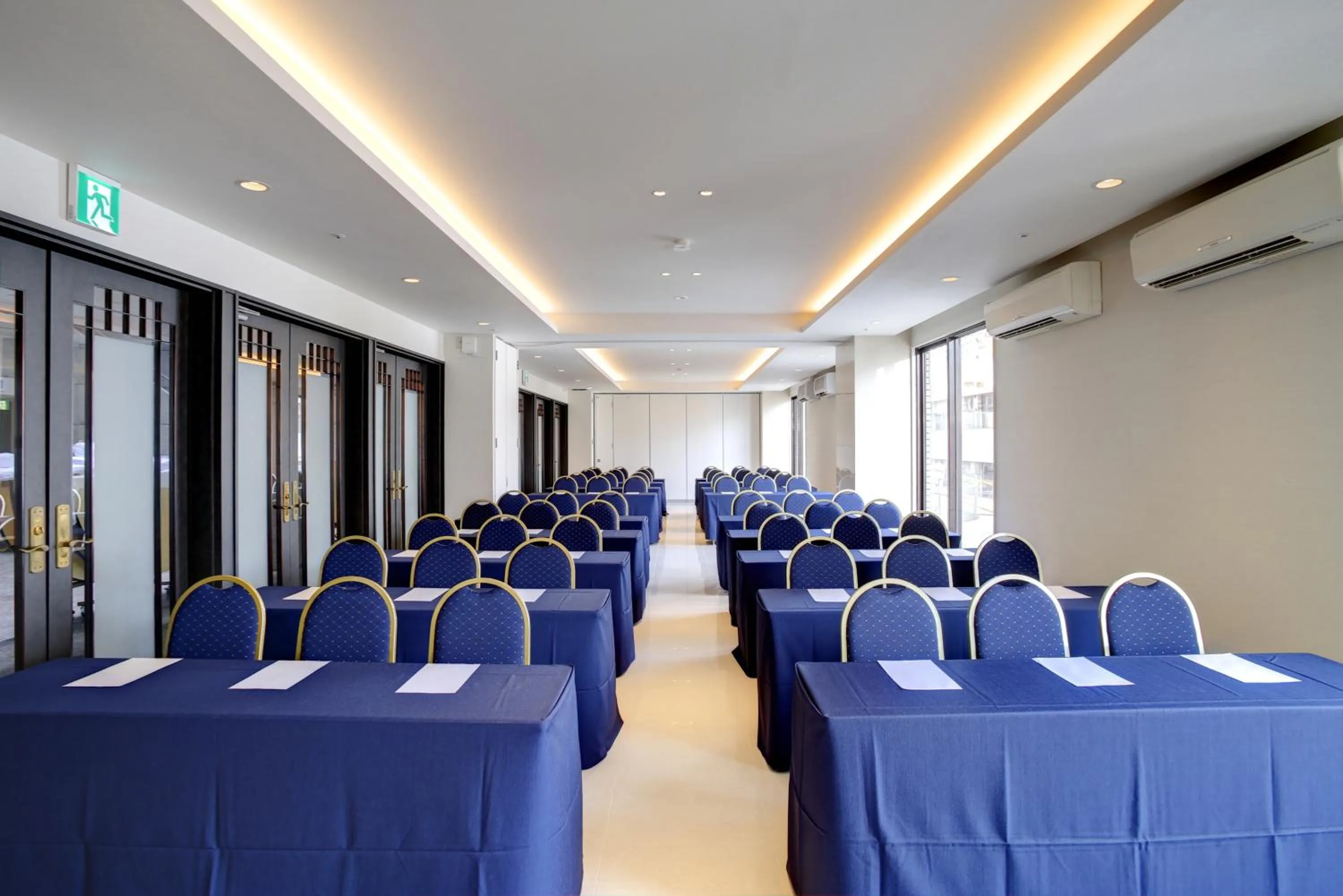 Business facilities in Hotel Resonex Naha