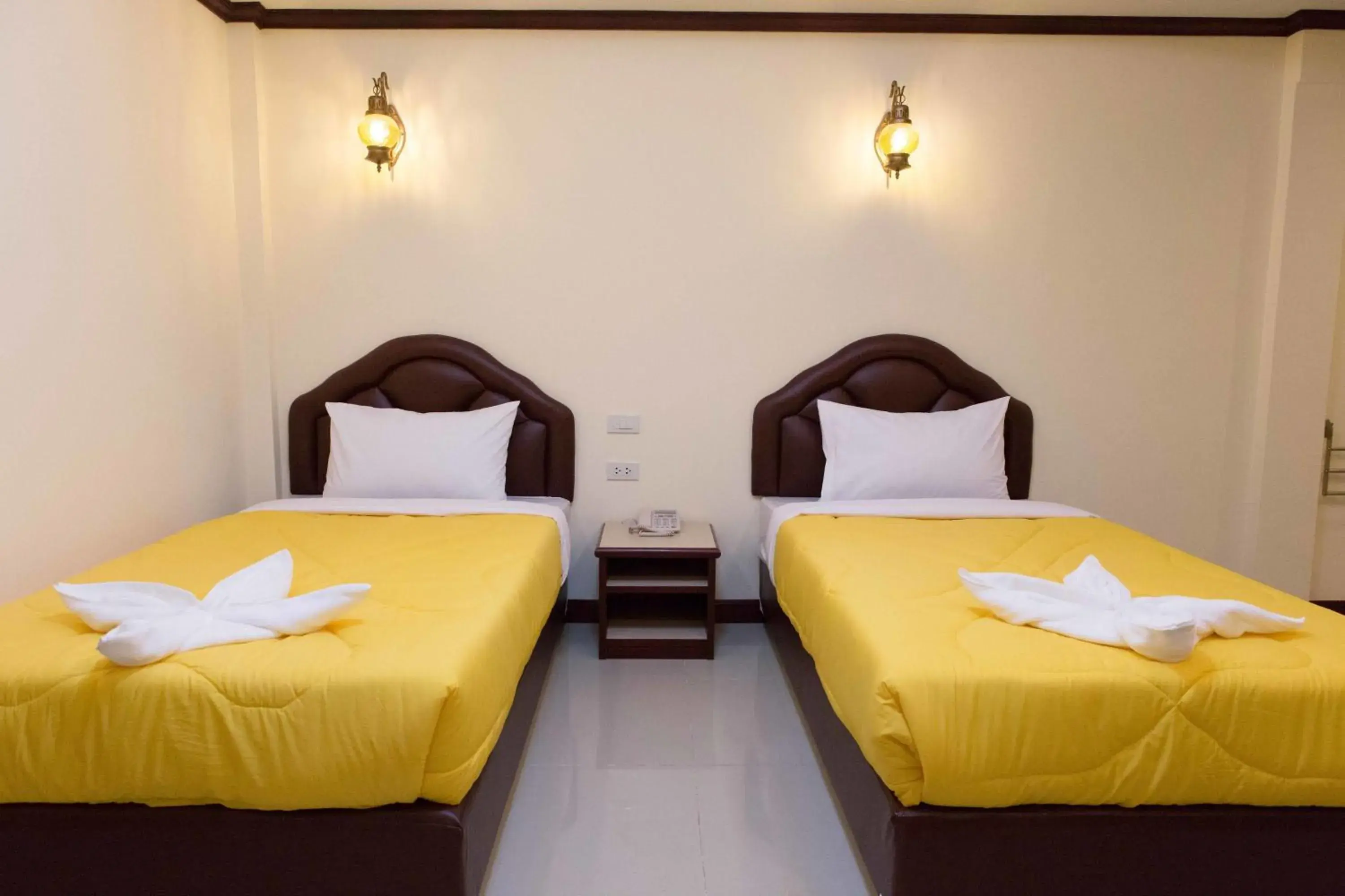 Deluxe Double Room in Honey House 3 Deluxe Double Room in Honey House 3