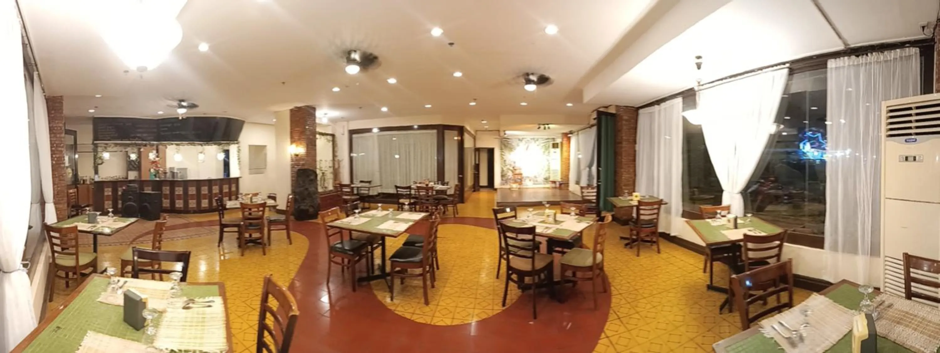 Coron Gateway Hotel & Suites