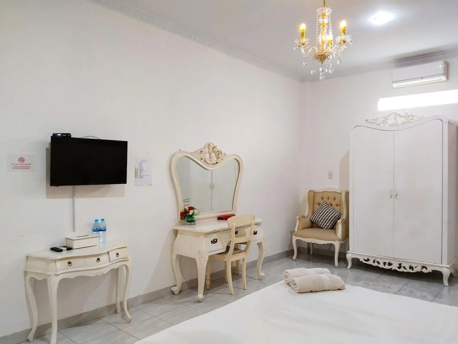 Bed in Grand Shaqilla Syariah