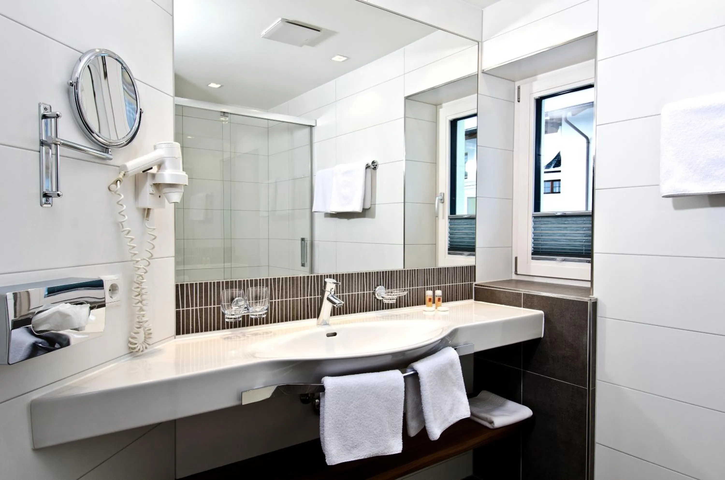 Photo of the whole room in Hotel Garni Astoria