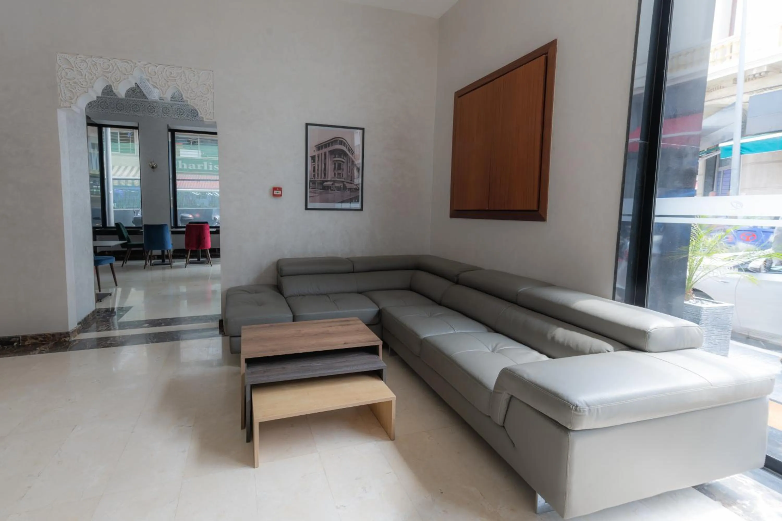 Living room in Olympic Inn Casablanca