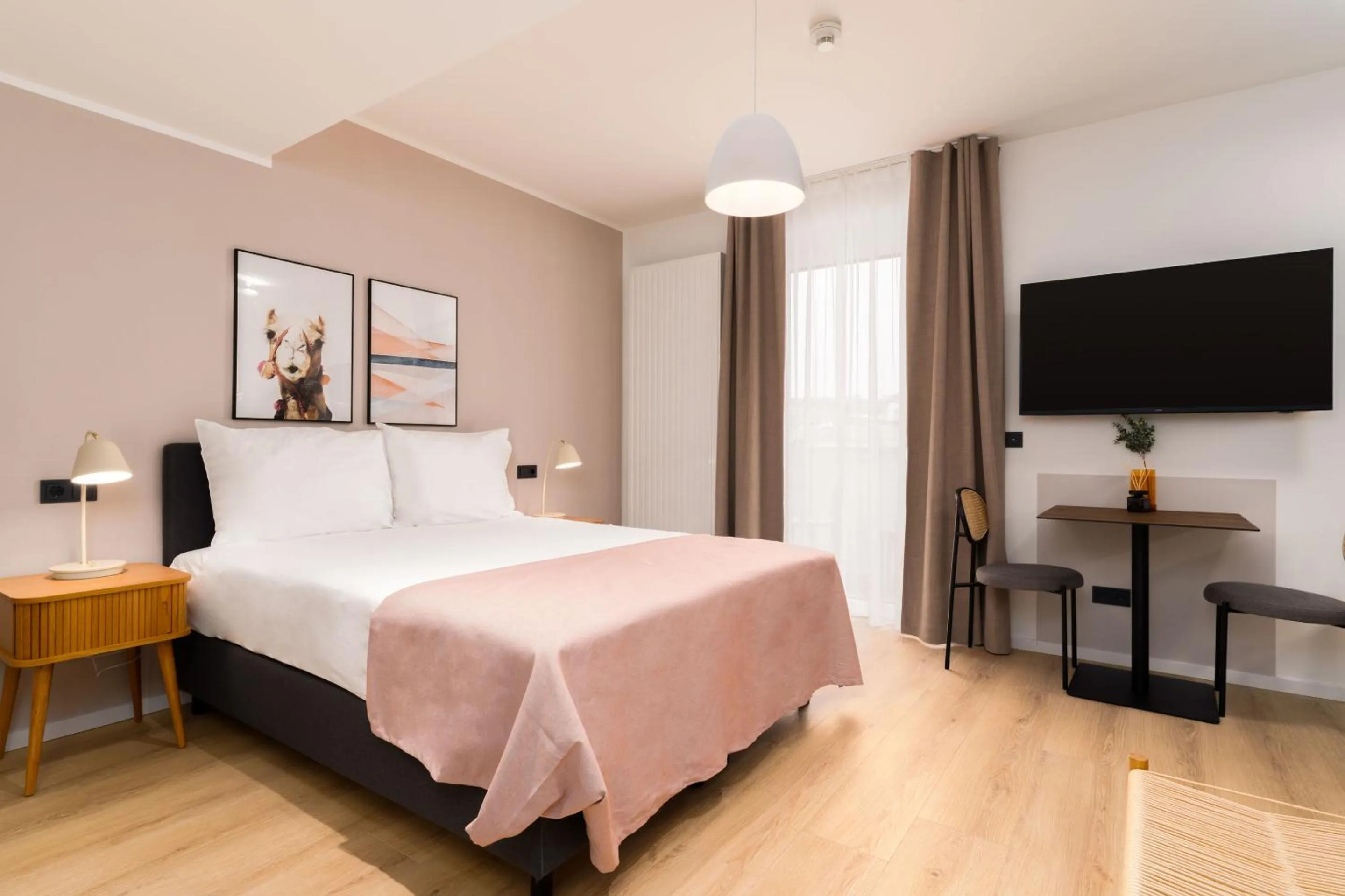 Bed in Limehome Vienna Favoritenstr