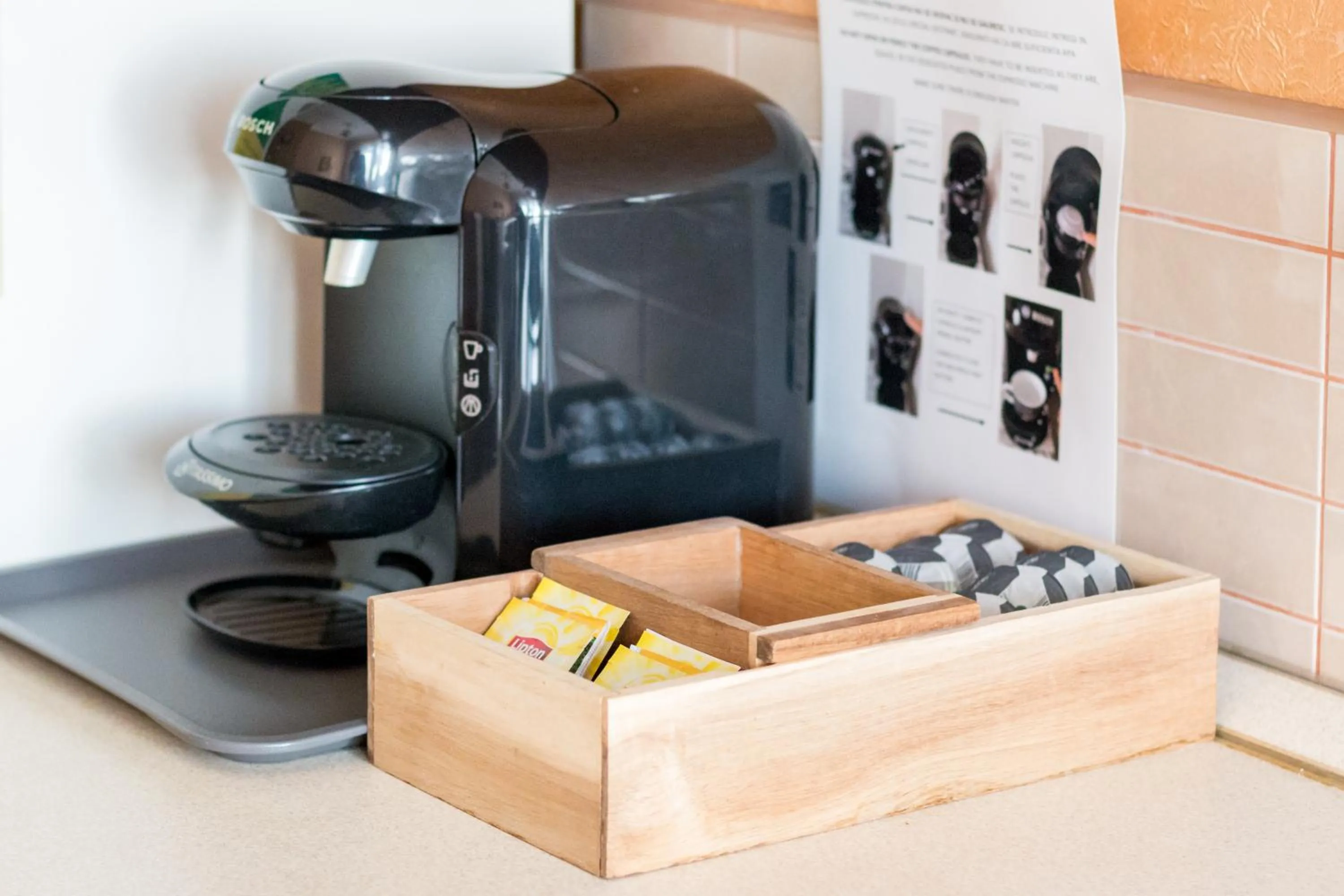 Coffee/tea facilities in Moonlight Central Apartments
