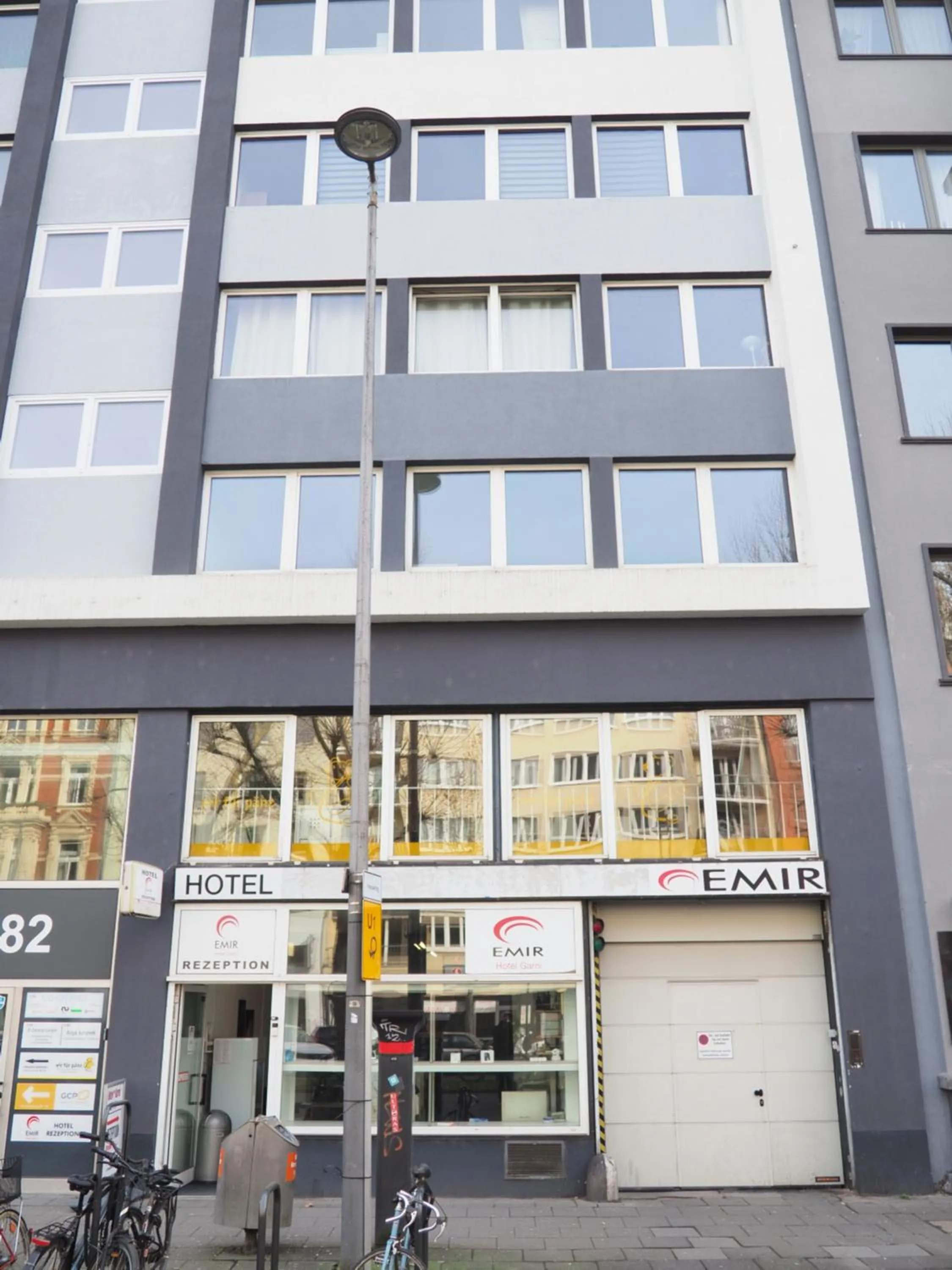 Property building in Hotel Garni Emir