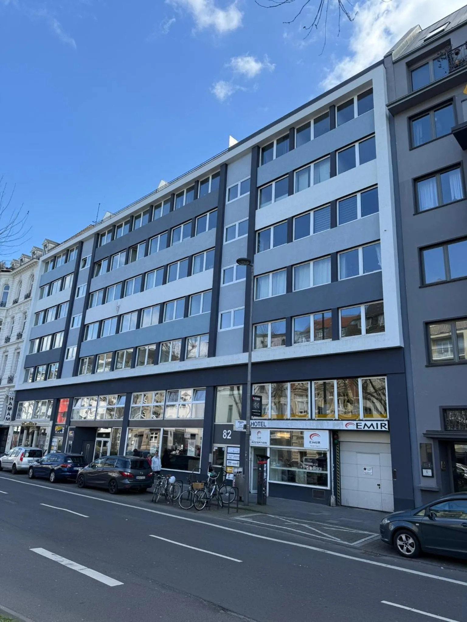 Property building in Hotel Garni Emir