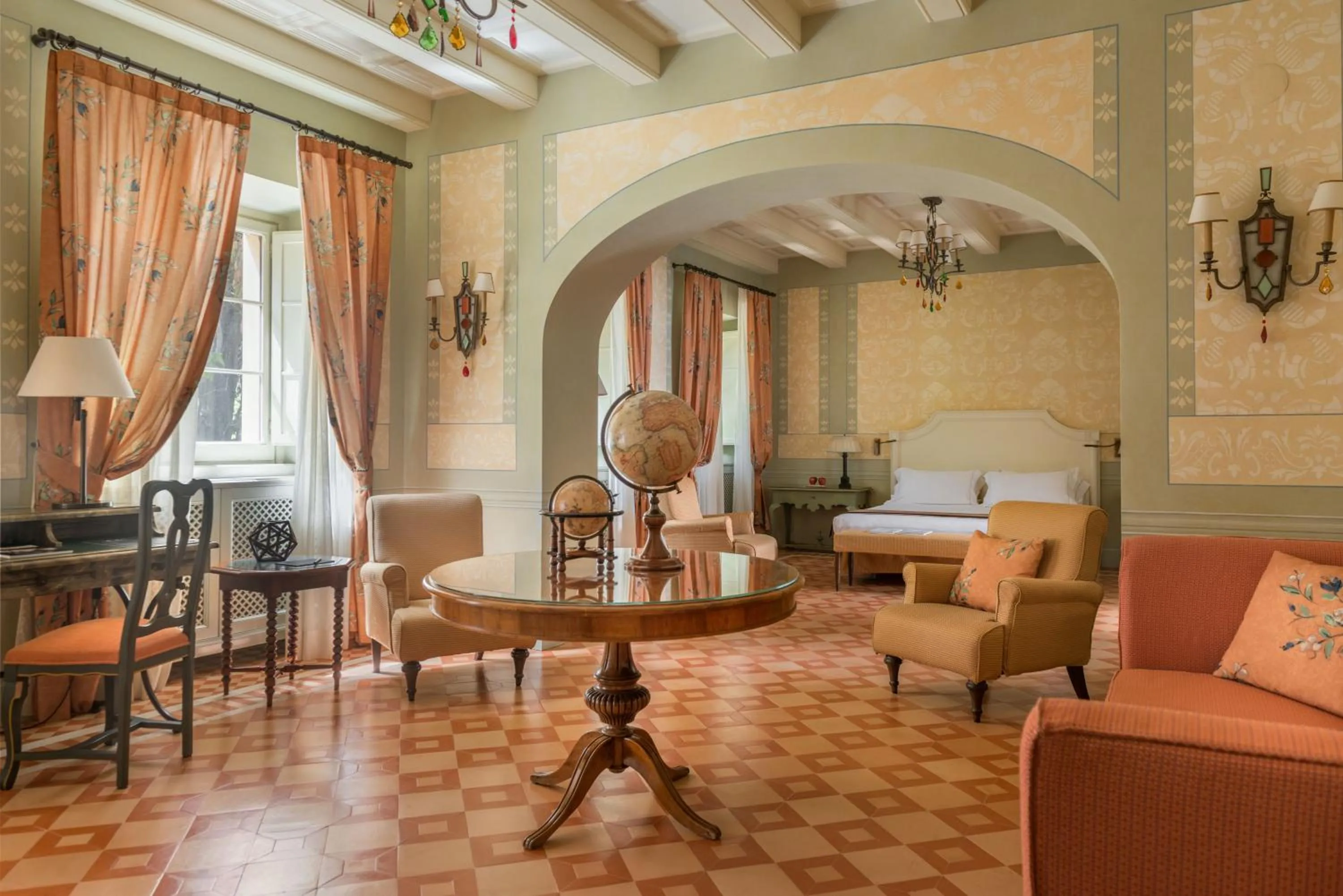 Living room in QC Grand Hotel Roma