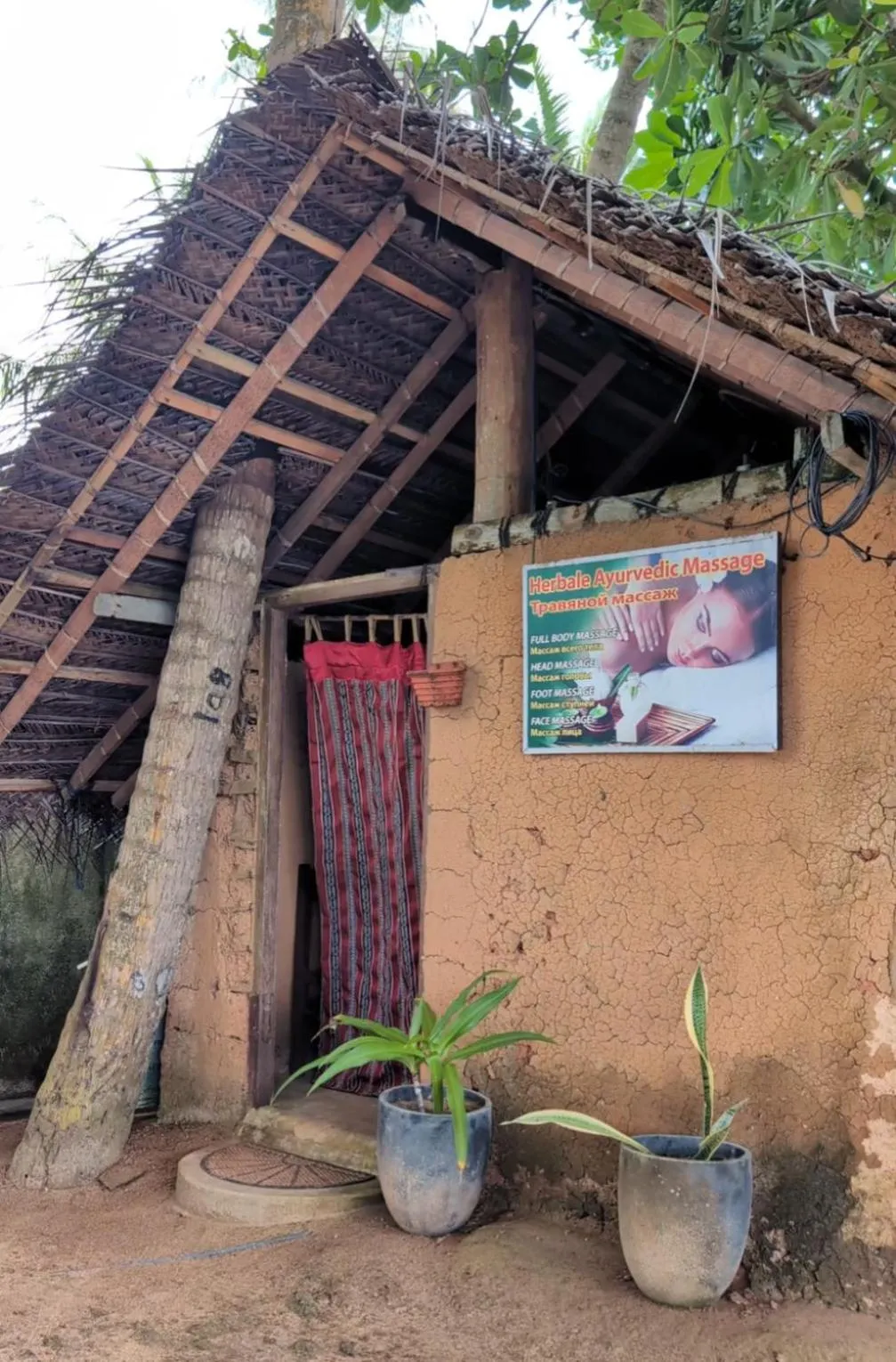 Massage in Galawatta Beach Resort