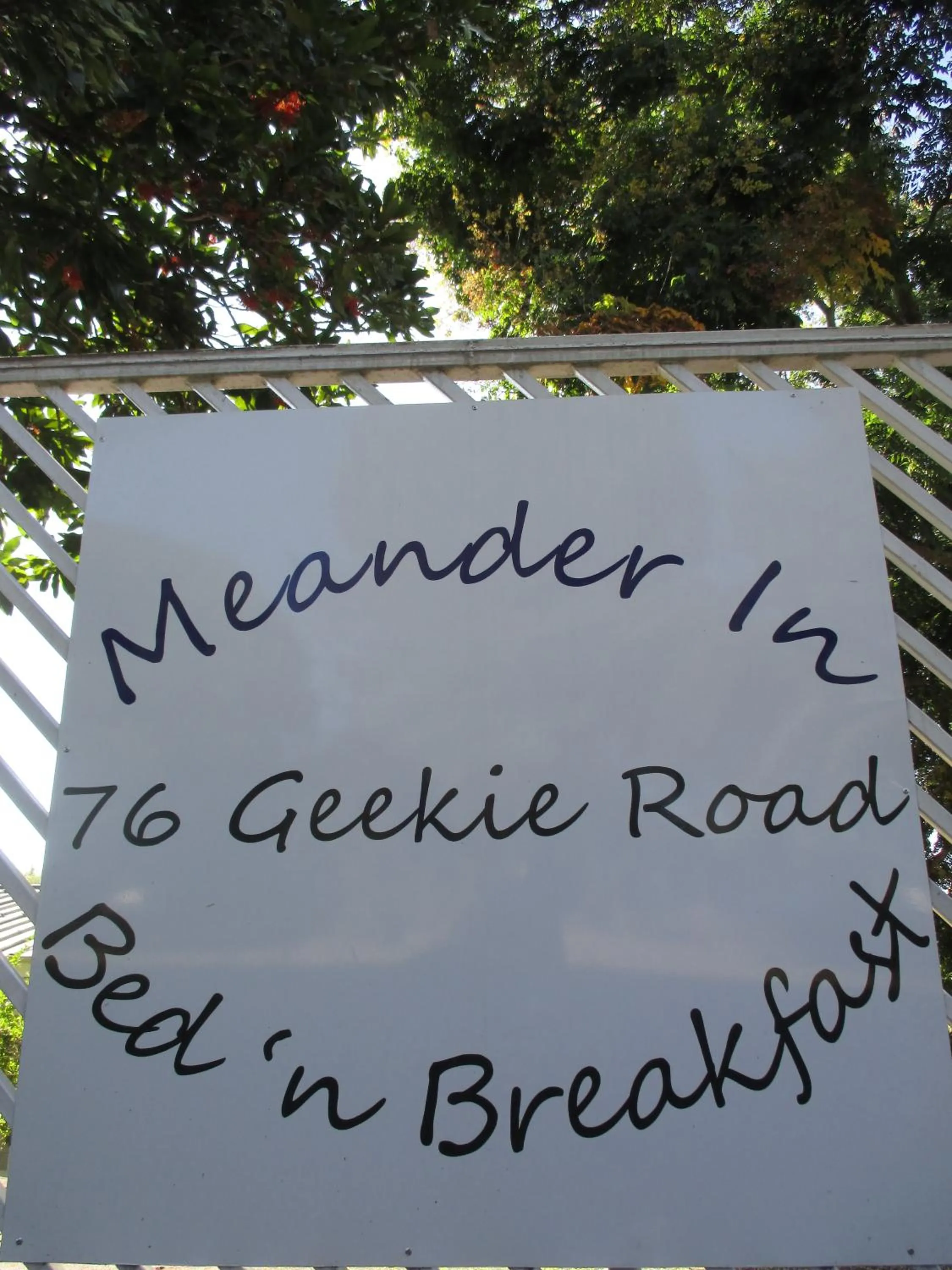 Facade/entrance in Meander In