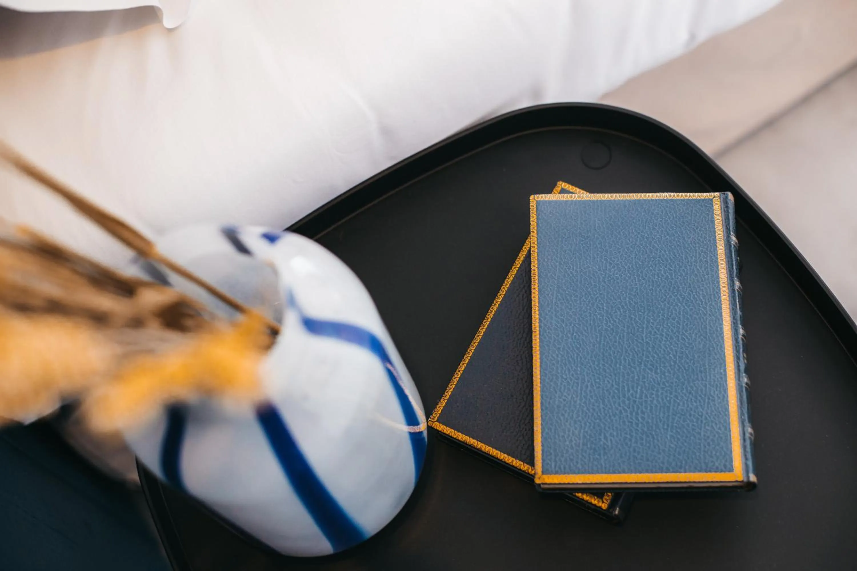Decorative detail in Hôtel de la Brière et Restaurant Les Krapados