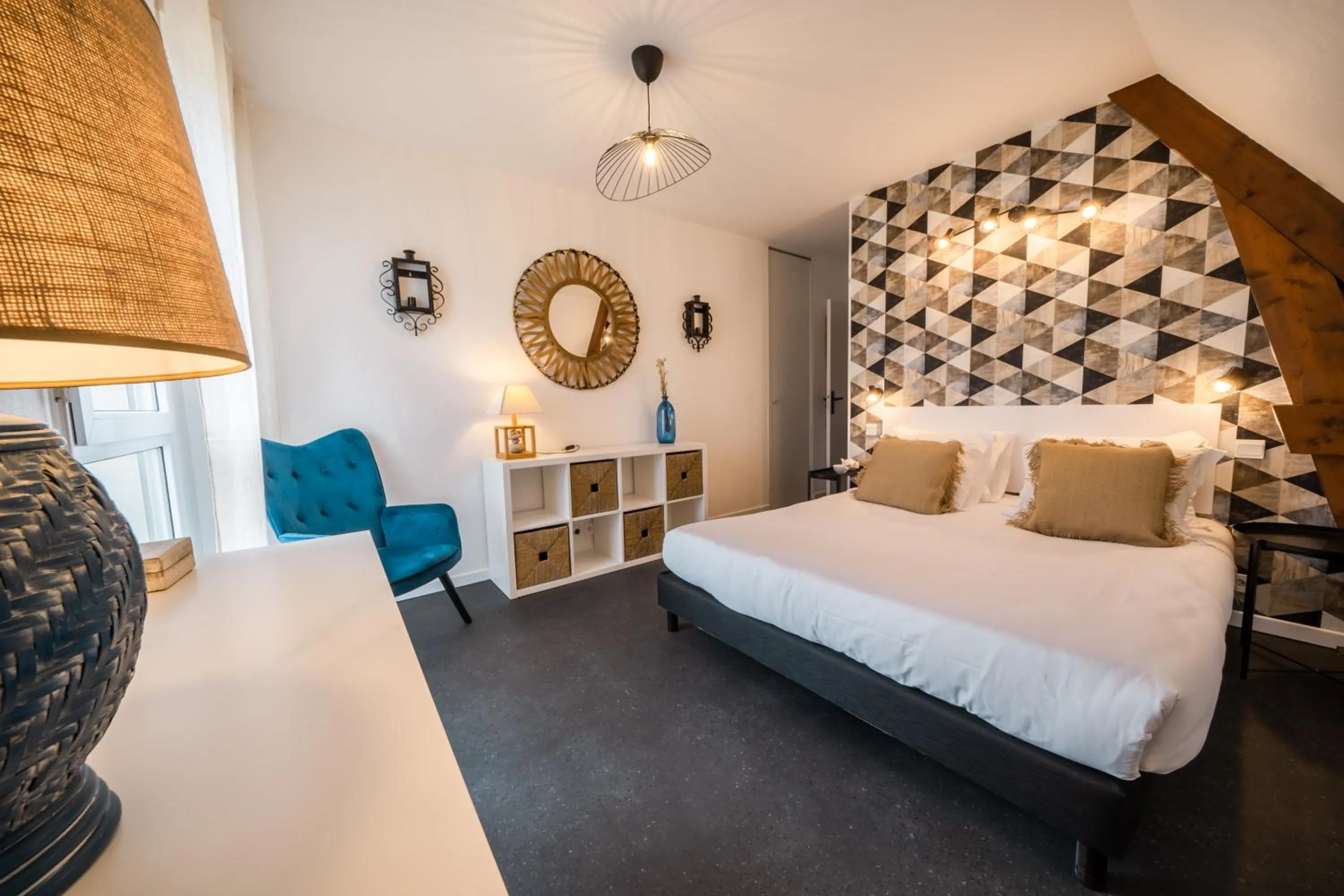 Bedroom, Bed in Hôtel de la Brière et Restaurant Les Krapados