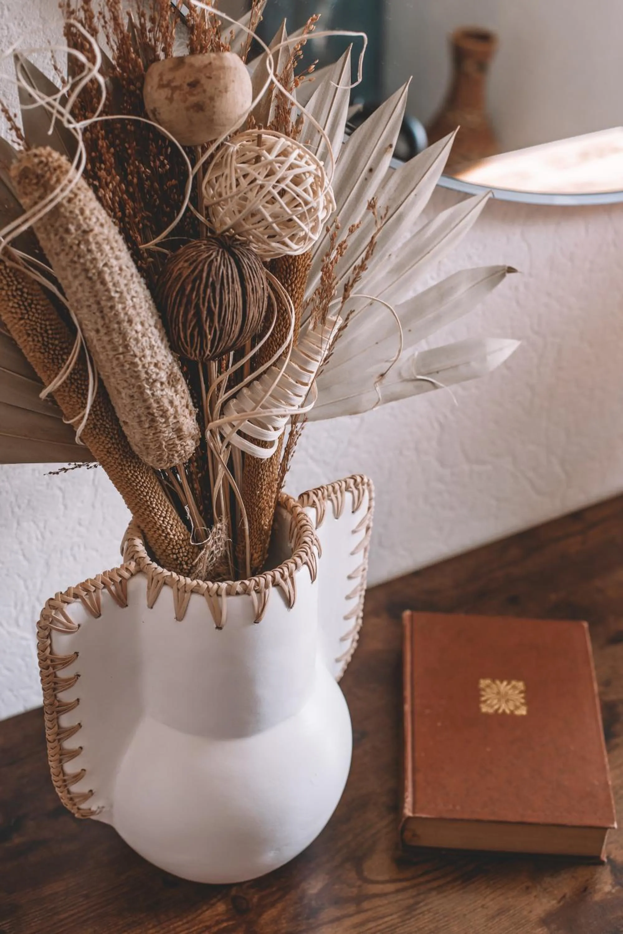 Decorative detail in Hôtel de la Brière et Restaurant Les Krapados