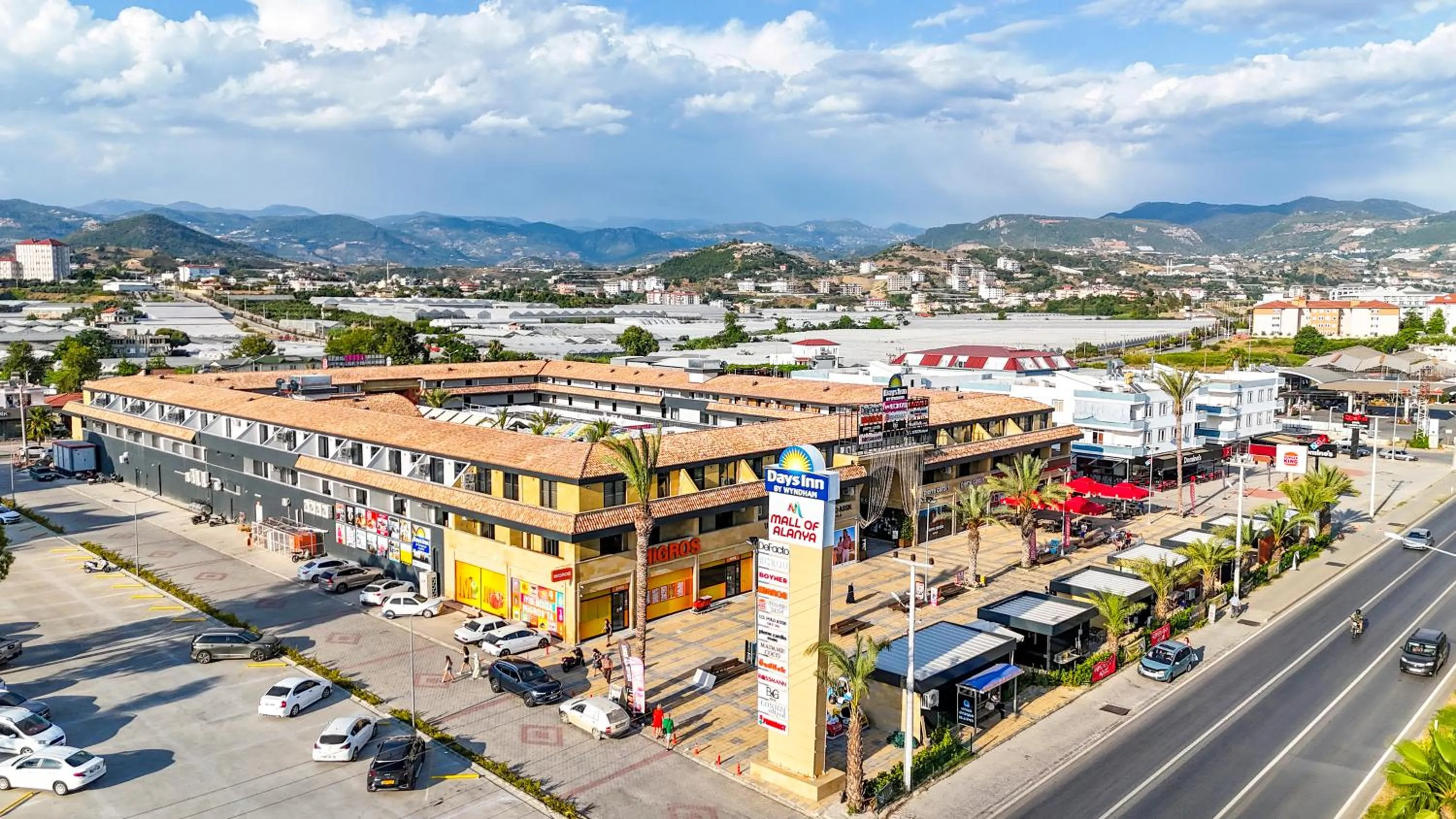 Bird's eye view in Days Inn by Wyndham Alanya