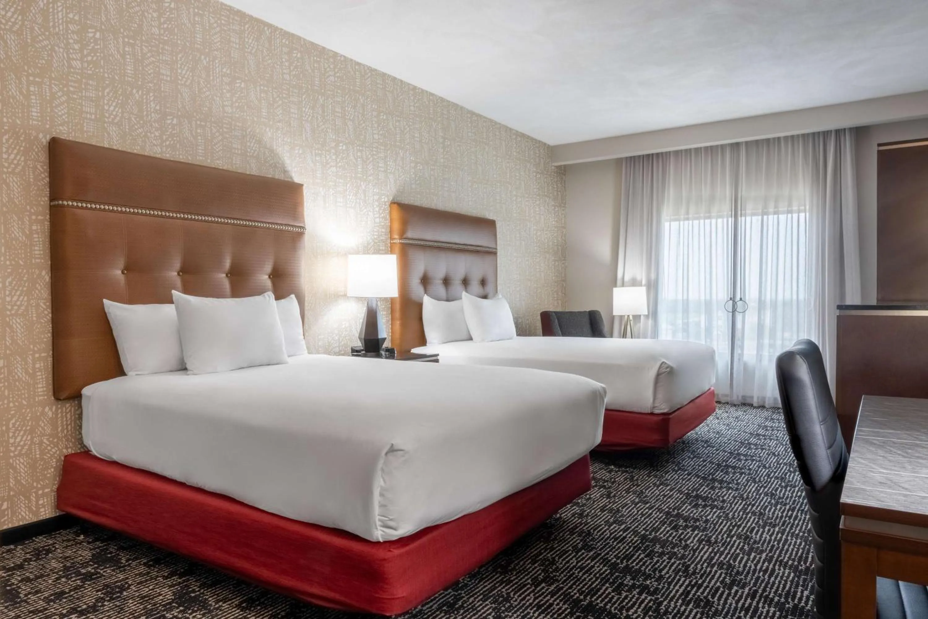 Bedroom, Bed in Drury Plaza Hotel College Station